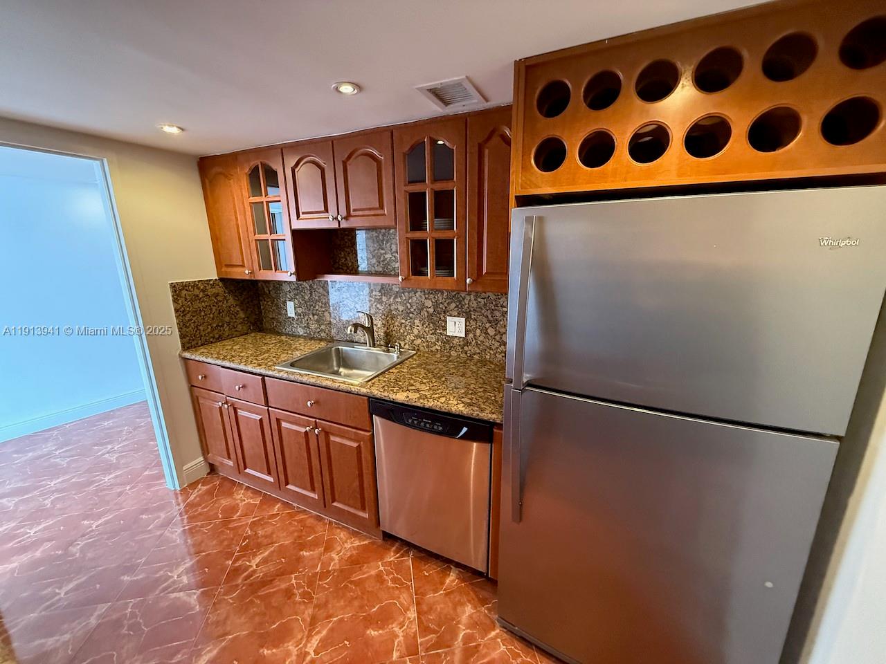 900 Bay Dr #419 Miami Beach, FL 33141