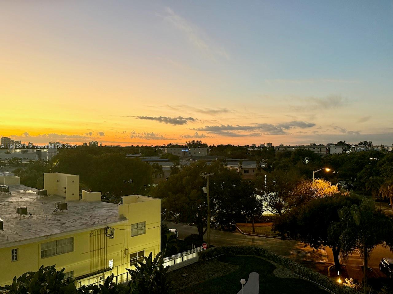 900 Bay Dr #419 Miami Beach, FL 33141