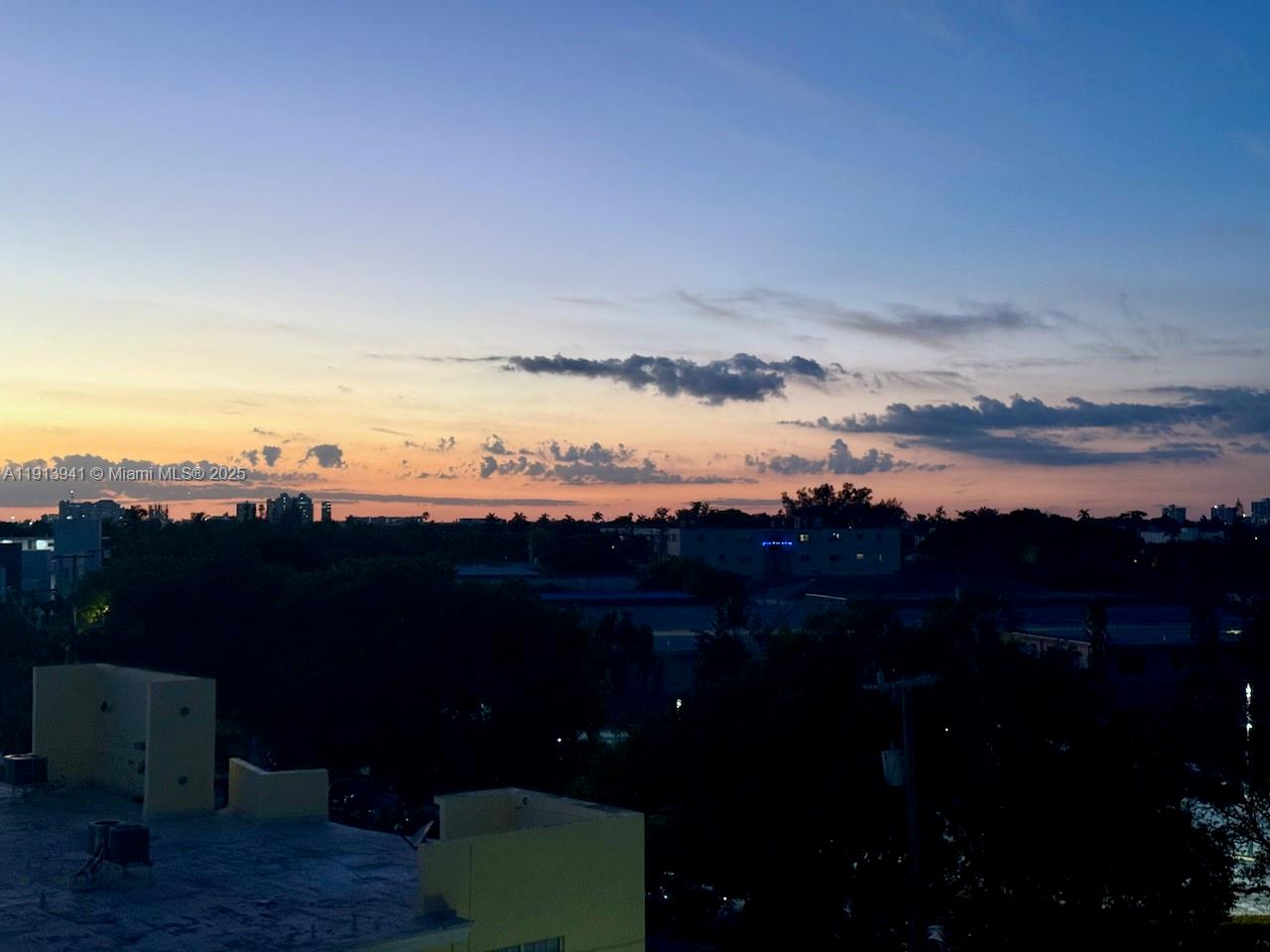 900 Bay Dr #419 Miami Beach, FL 33141