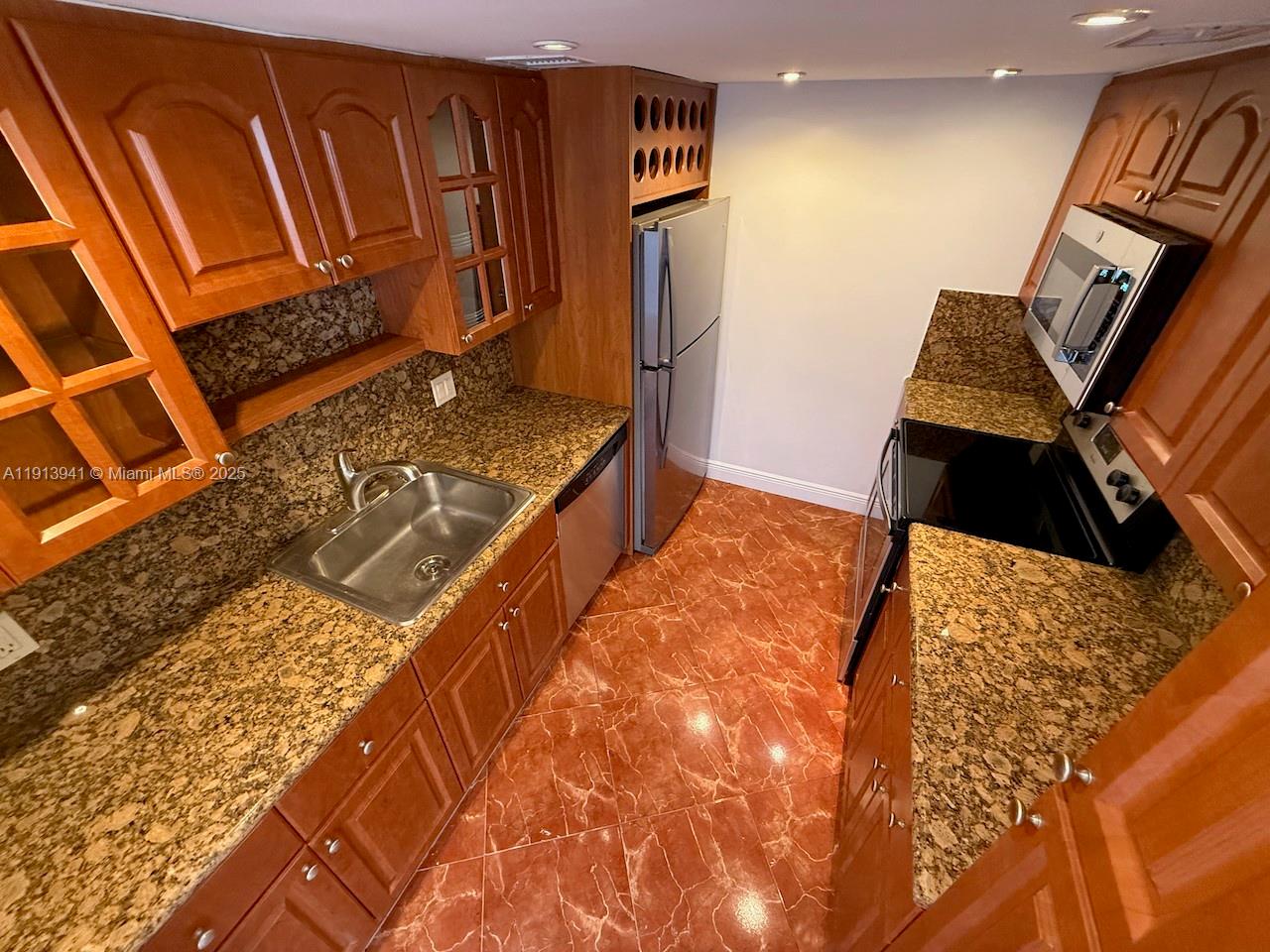 900 Bay Dr #419 Miami Beach, FL 33141