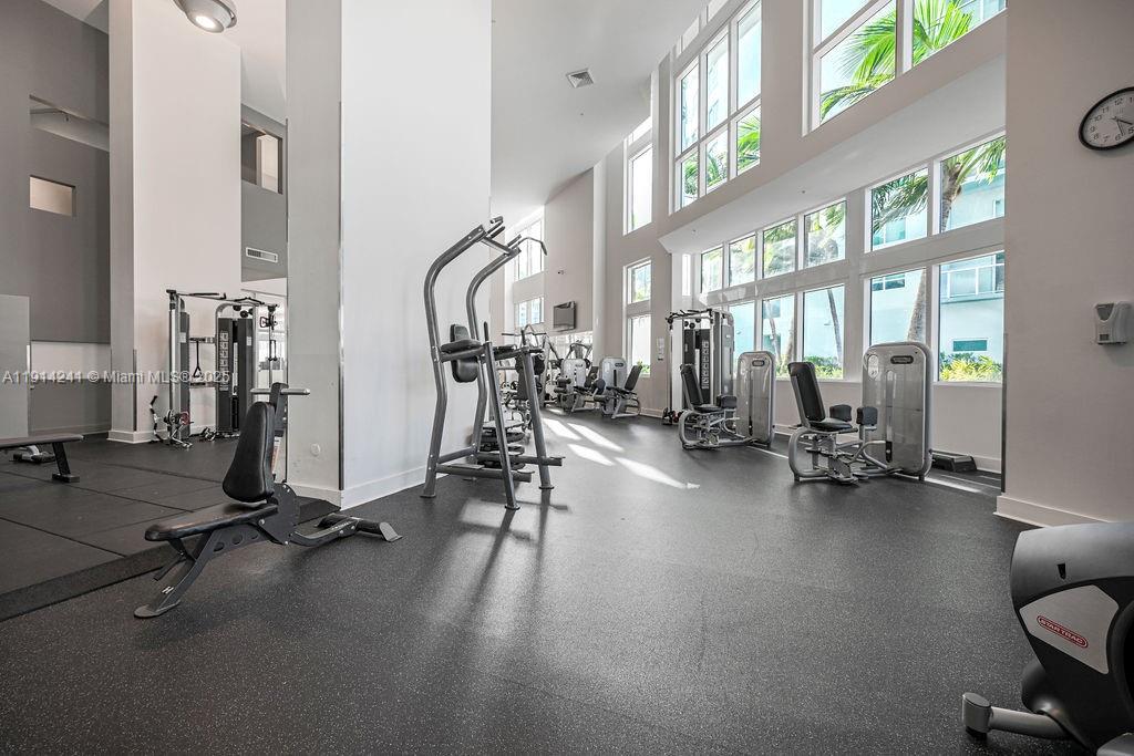 image Quantum On The Bay Condo39