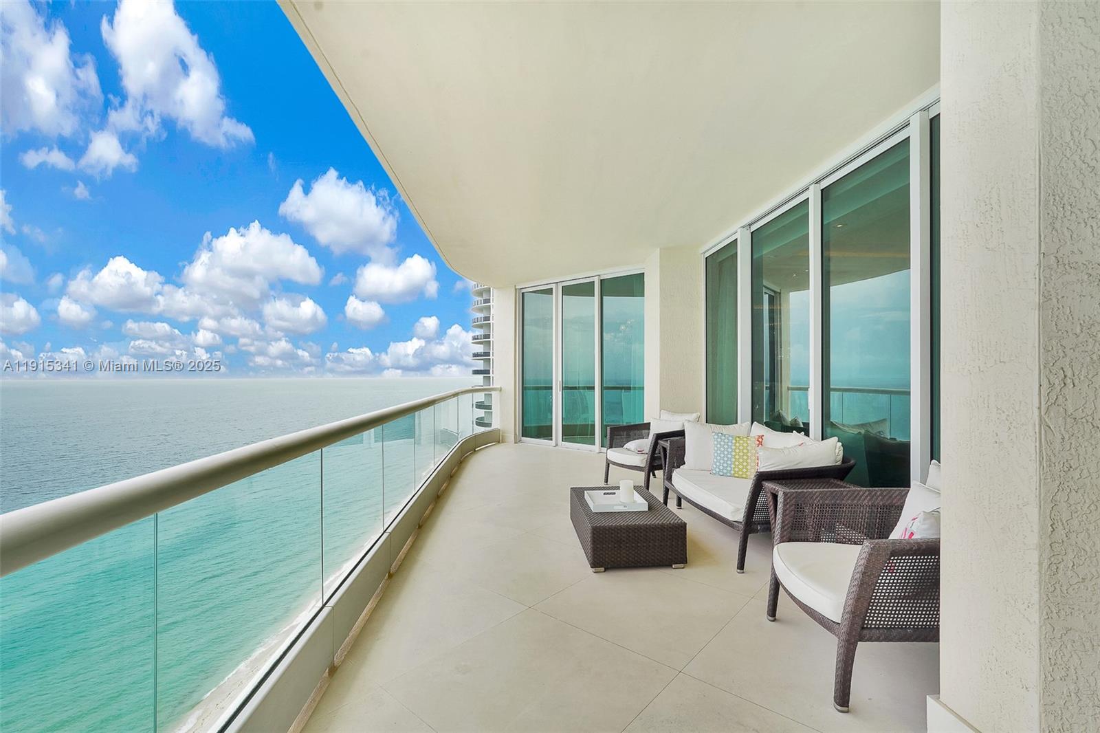 16047 Collins Ave #2603 Sunny Isles Beach, FL 33160