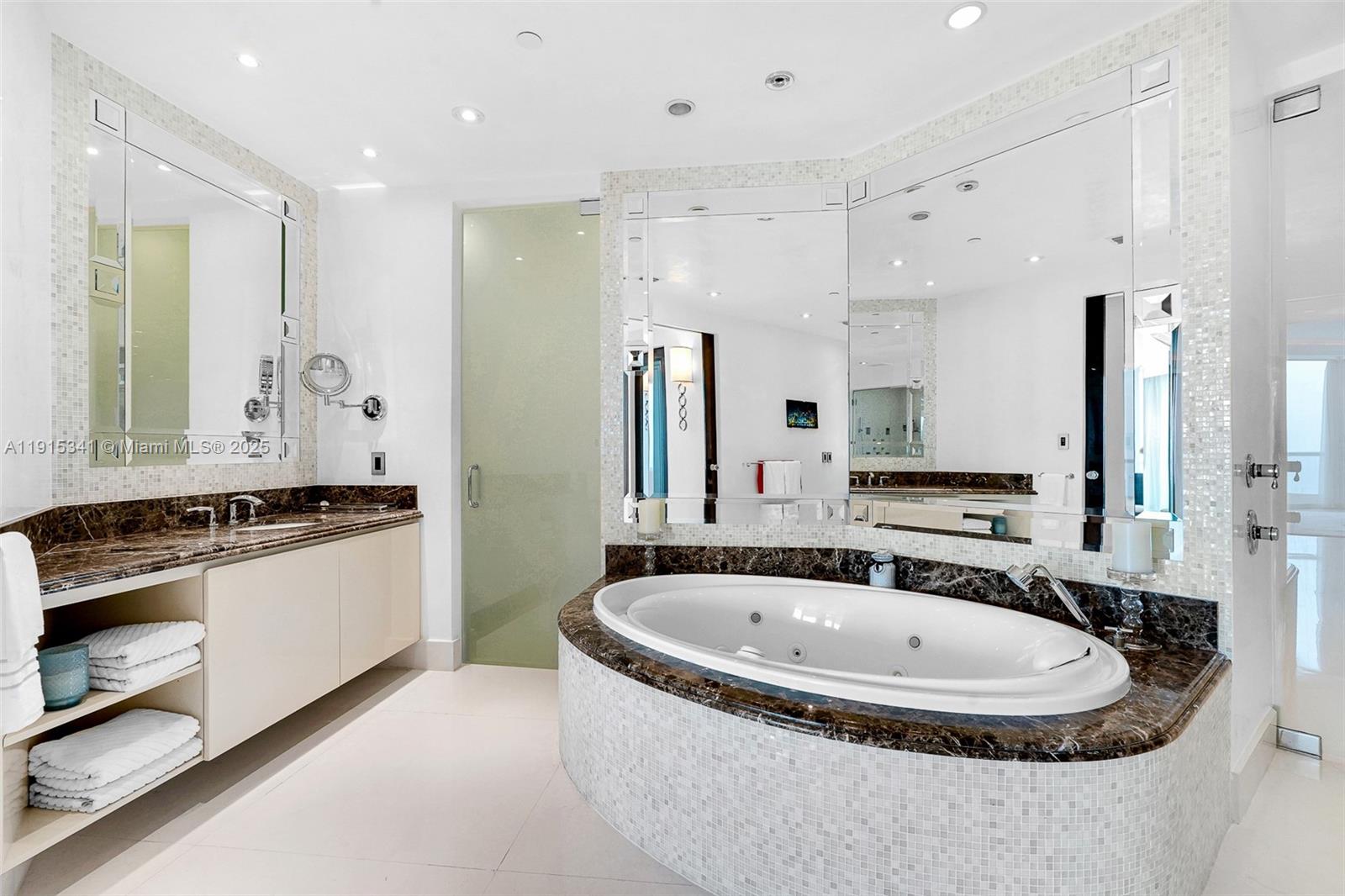 16047 Collins Ave #2603 Sunny Isles Beach, FL 33160