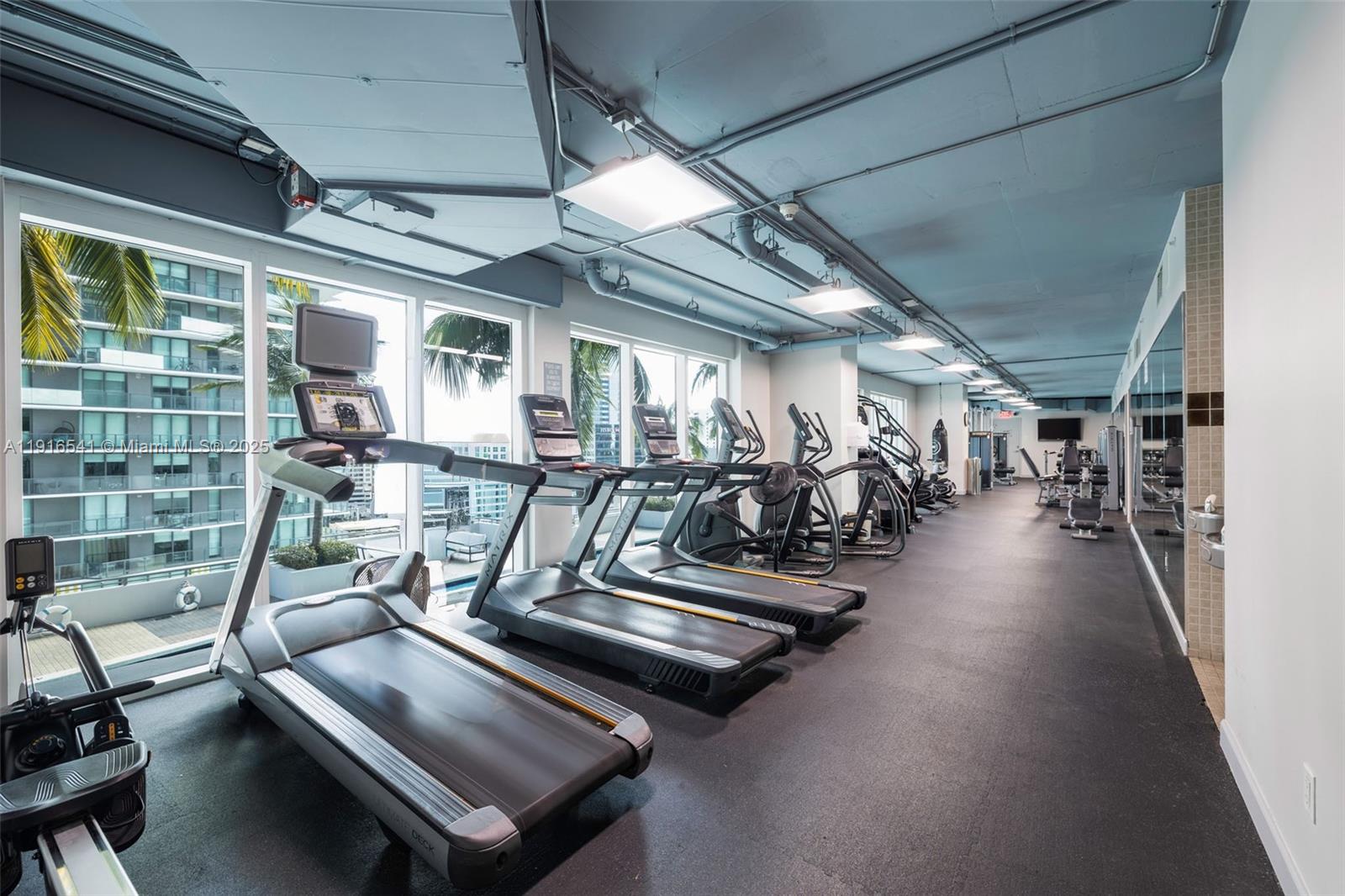 image Infinity At Brickell15