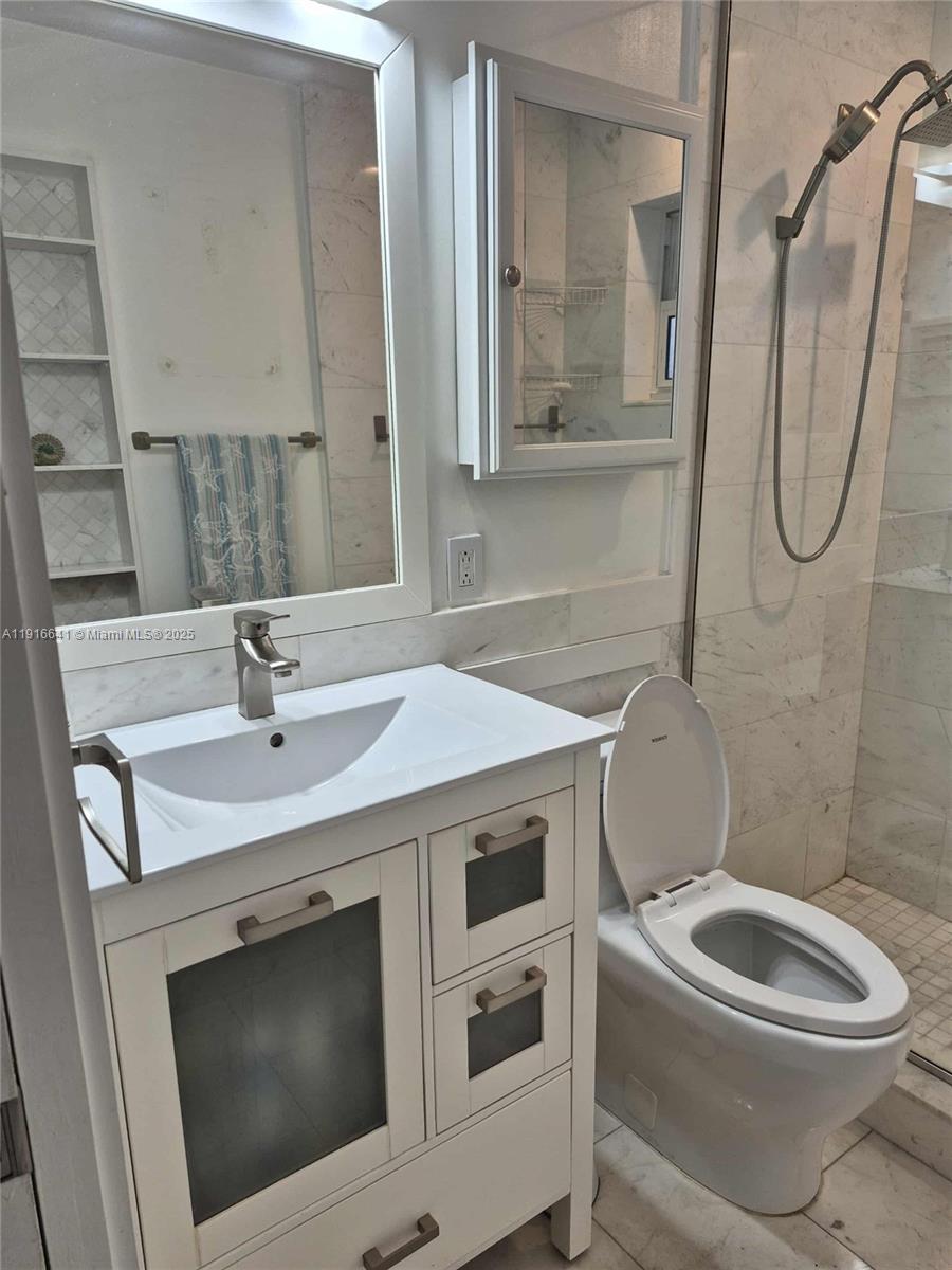 4204 NW 47th Ct Tamarac, FL 33319