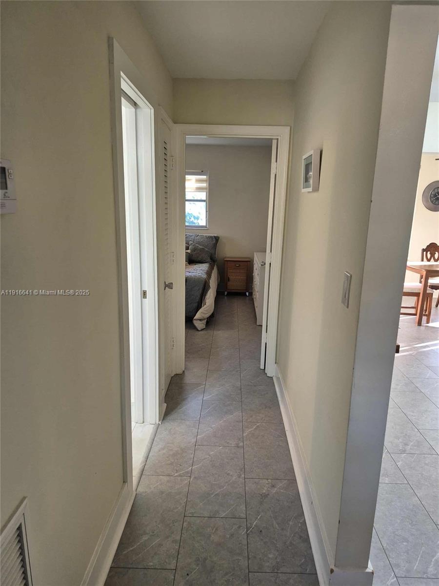 4204 NW 47th Ct Tamarac, FL 33319