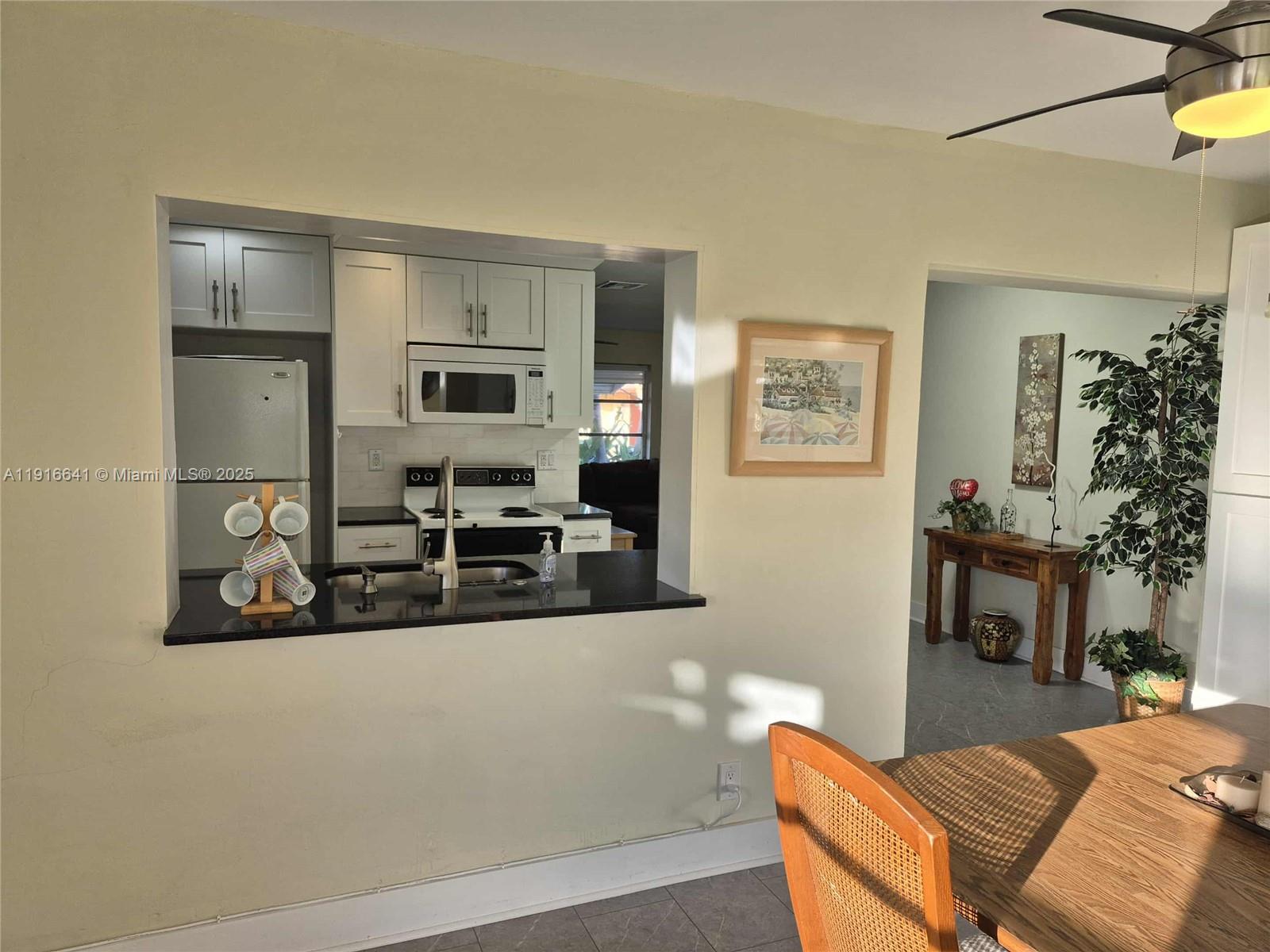 4204 NW 47th Ct Tamarac, FL 33319