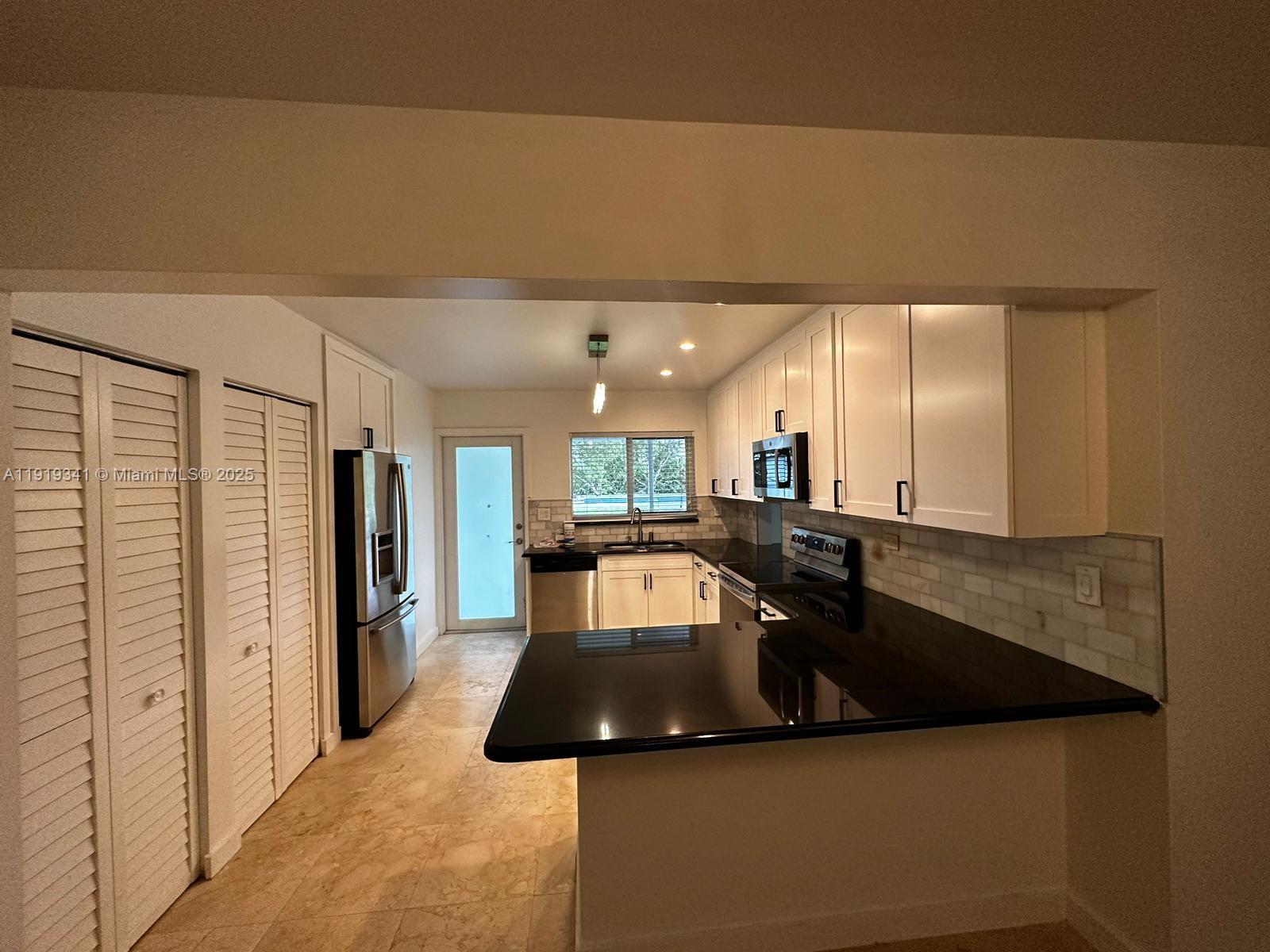 9940 SW 62nd St Miami, FL 33173