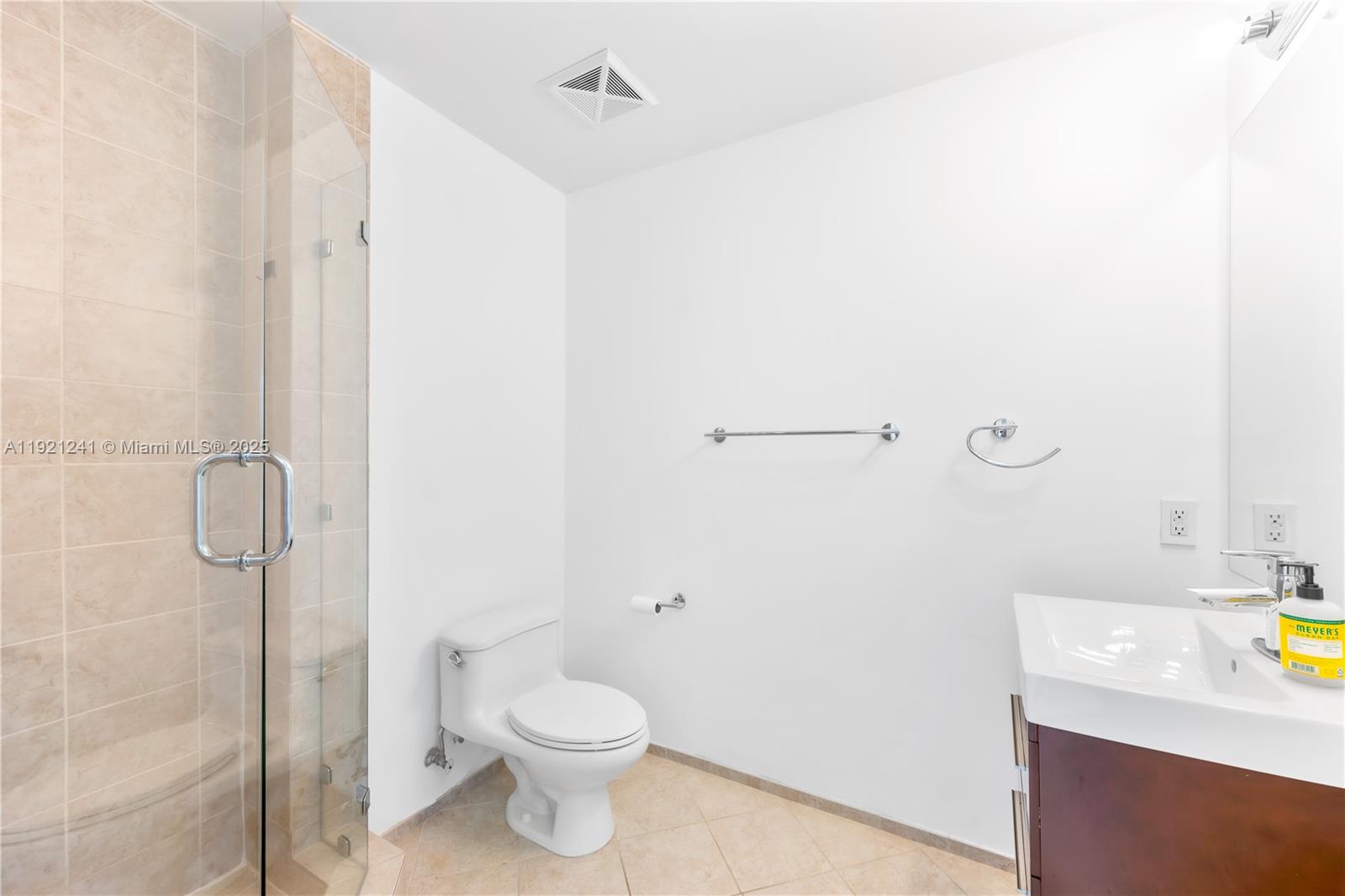 image Infinity At Brickell22