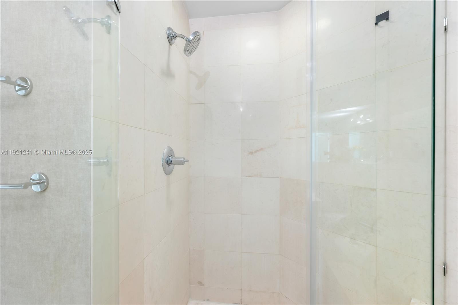 image Infinity At Brickell33