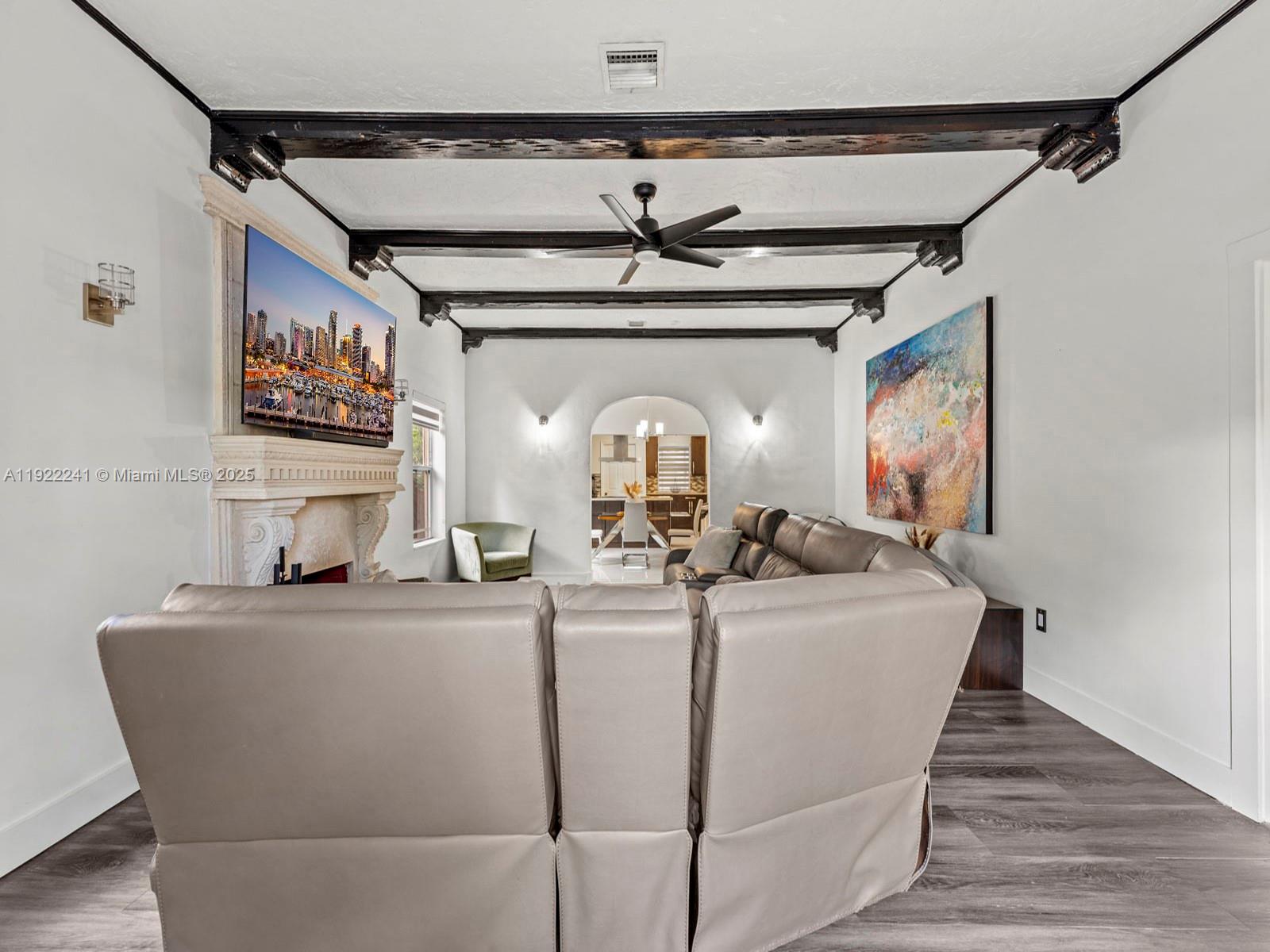 37 NW 47th Ter Miami, FL 33127