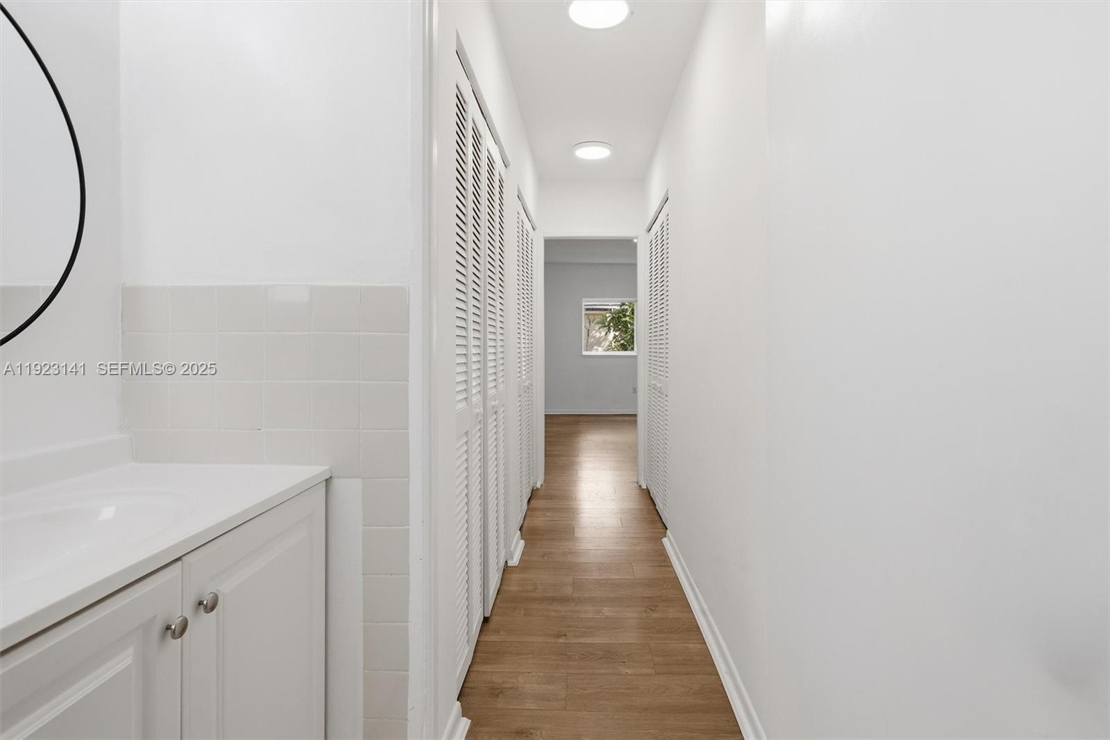 1045 SW 25th Ave Miami, FL 33135