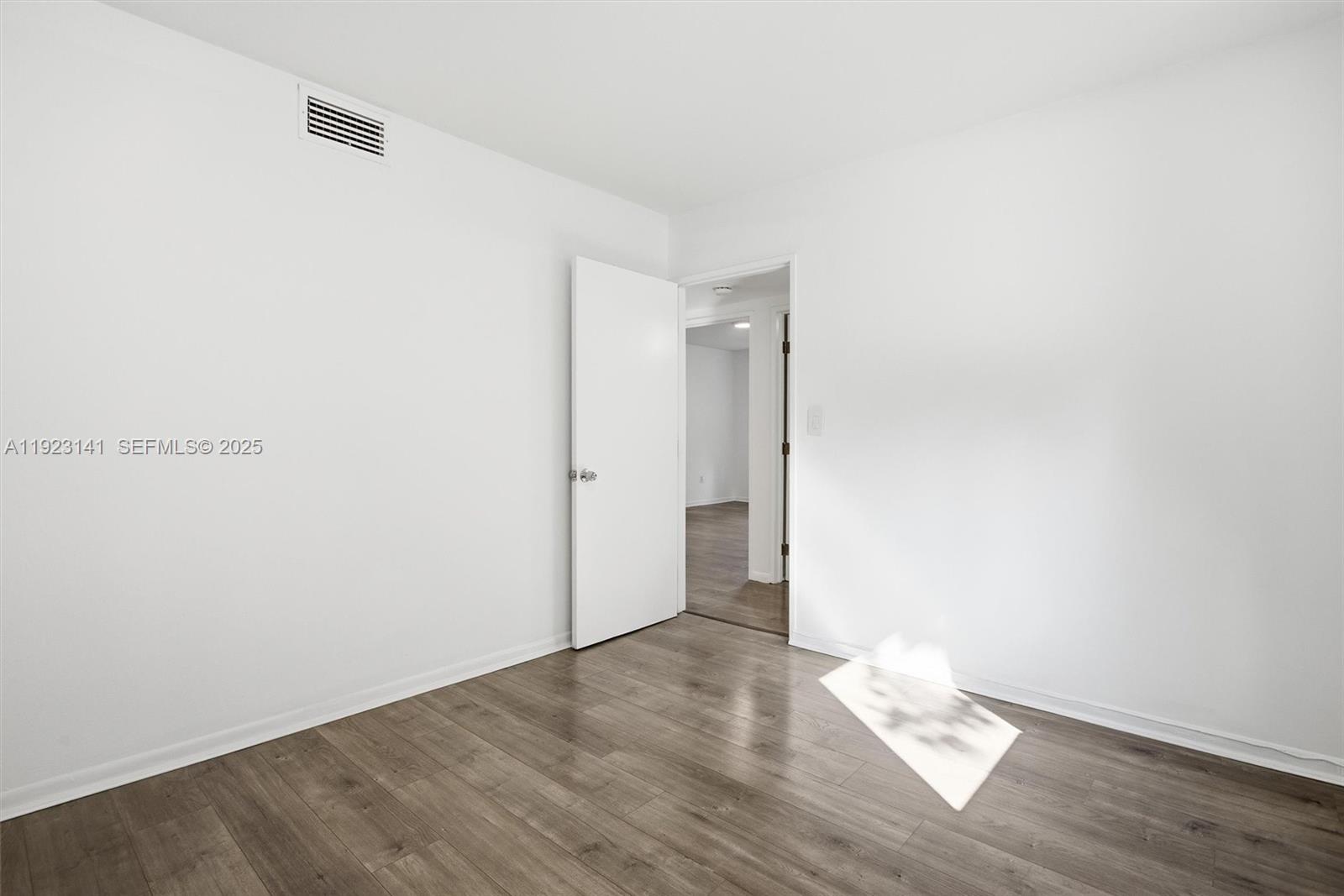 1045 SW 25th Ave Miami, FL 33135