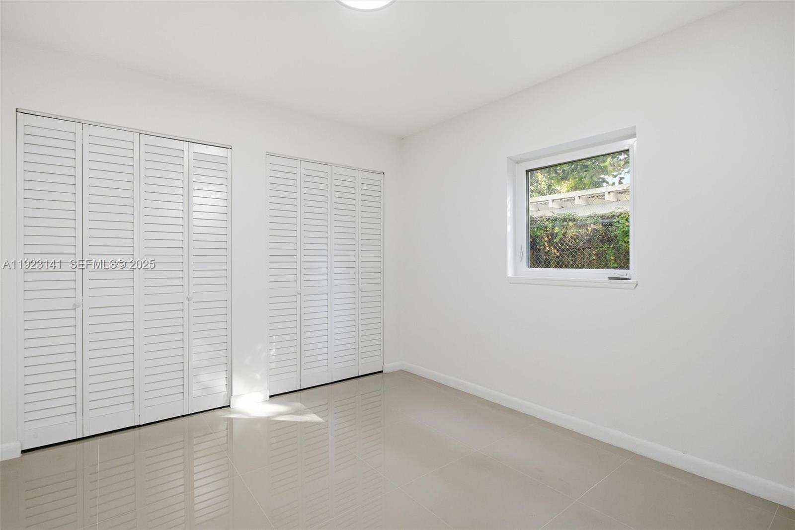 1045 SW 25th Ave Miami, FL 33135