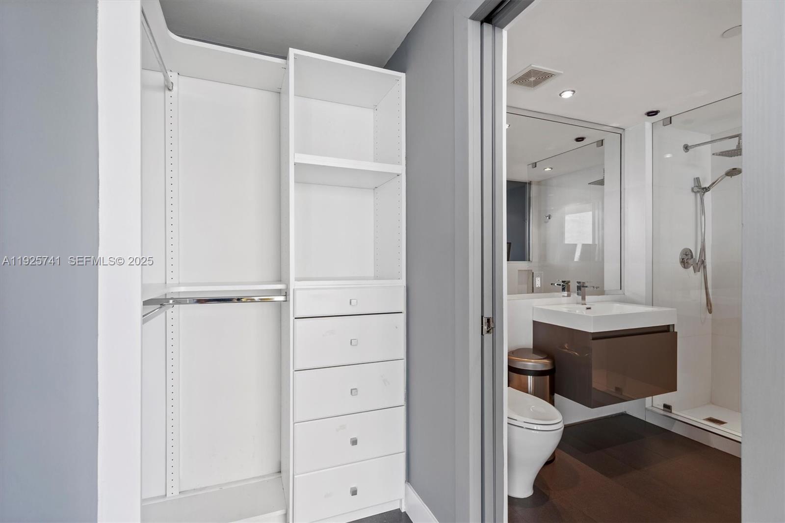 520 West Ave #1701 Miami Beach, FL 33139