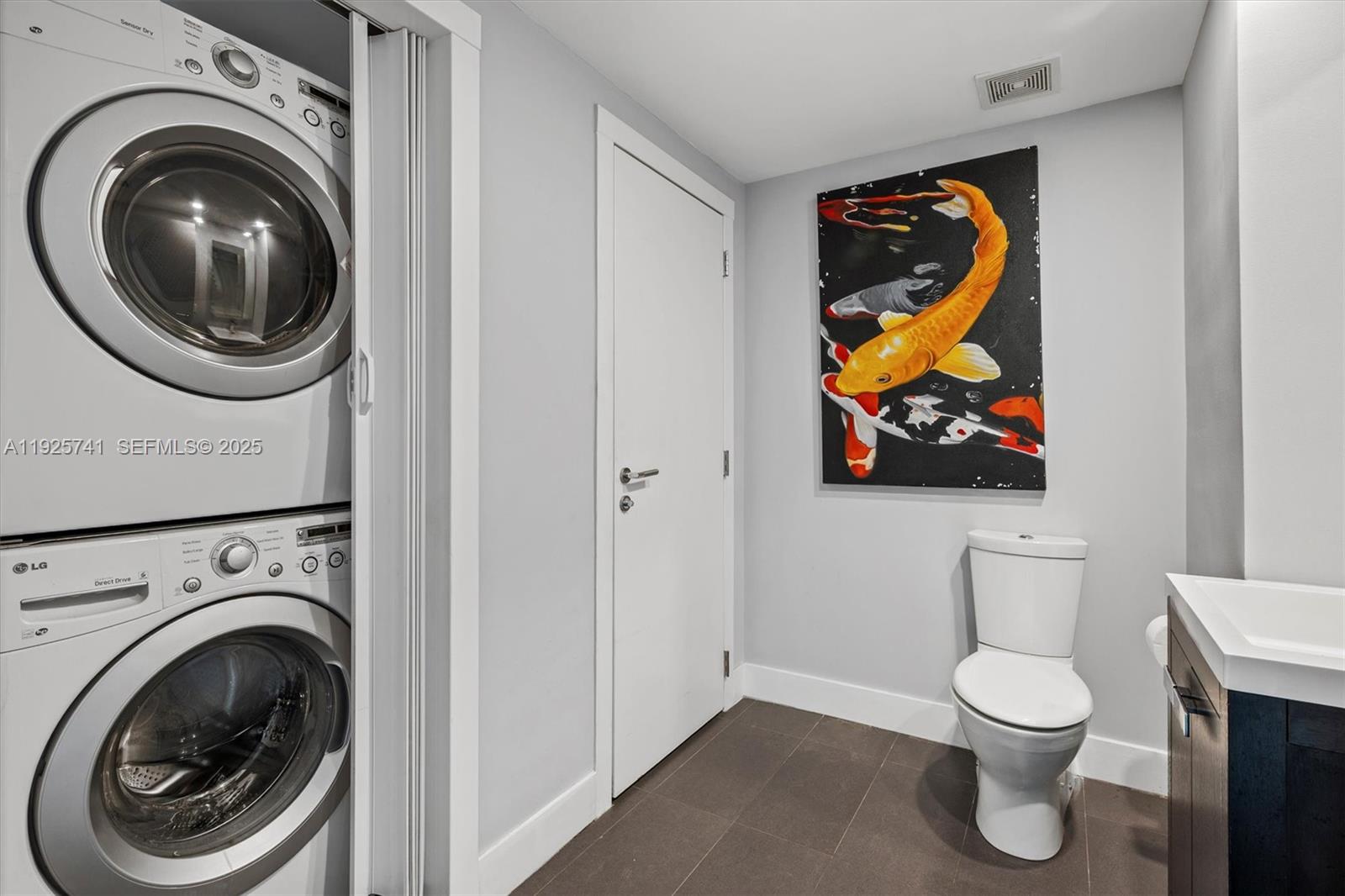 520 West Ave #1701 Miami Beach, FL 33139