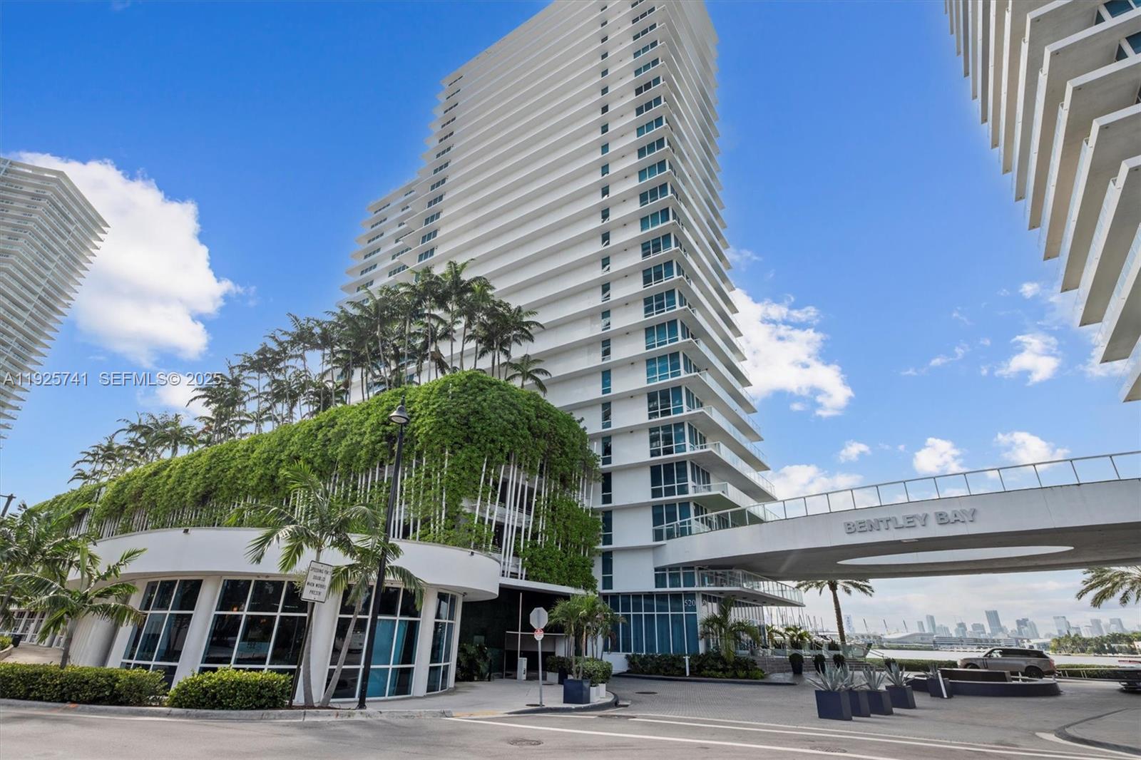520 West Ave #1701 Miami Beach, FL 33139