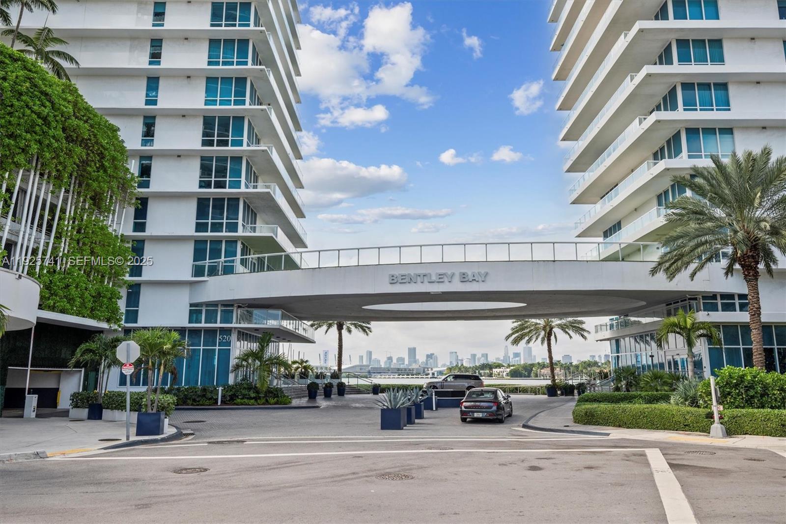 520 West Ave #1701 Miami Beach, FL 33139