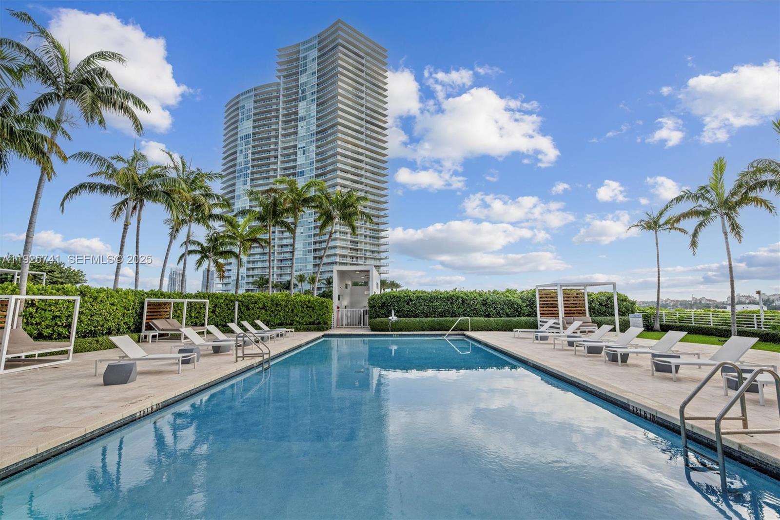 520 West Ave #1701 Miami Beach, FL 33139