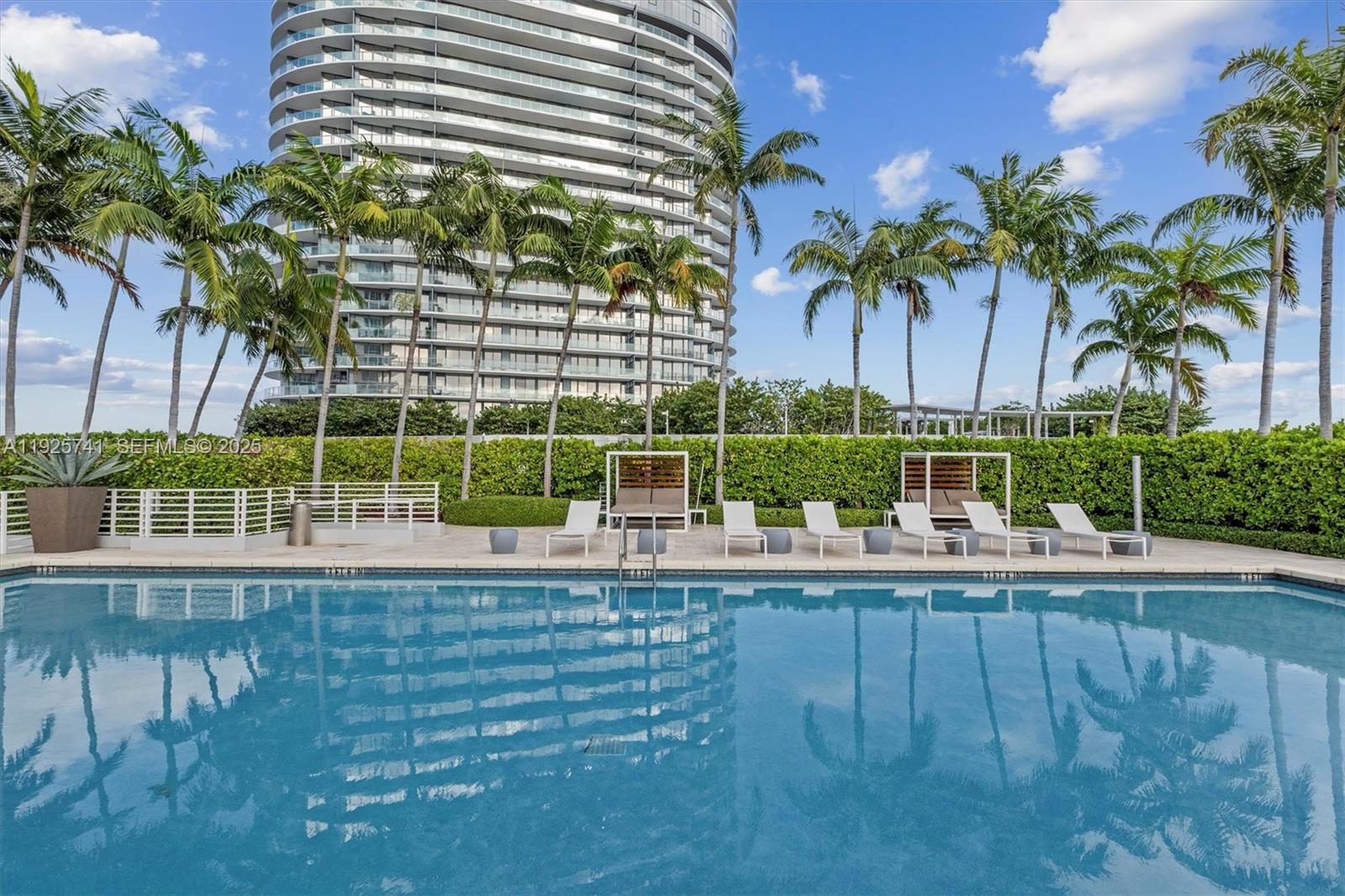 520 West Ave #1701 Miami Beach, FL 33139