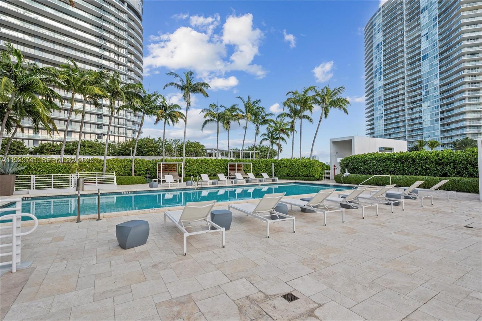 520 West Ave #1701 Miami Beach, FL 33139