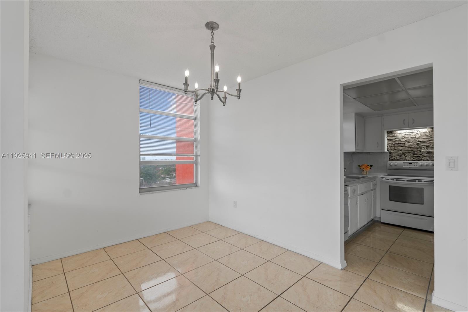 1301 NE Miami Gdns Dr #1025W Miami, FL 33179