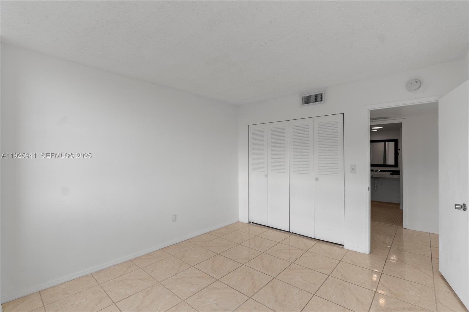 1301 NE Miami Gdns Dr #1025W Miami, FL 33179