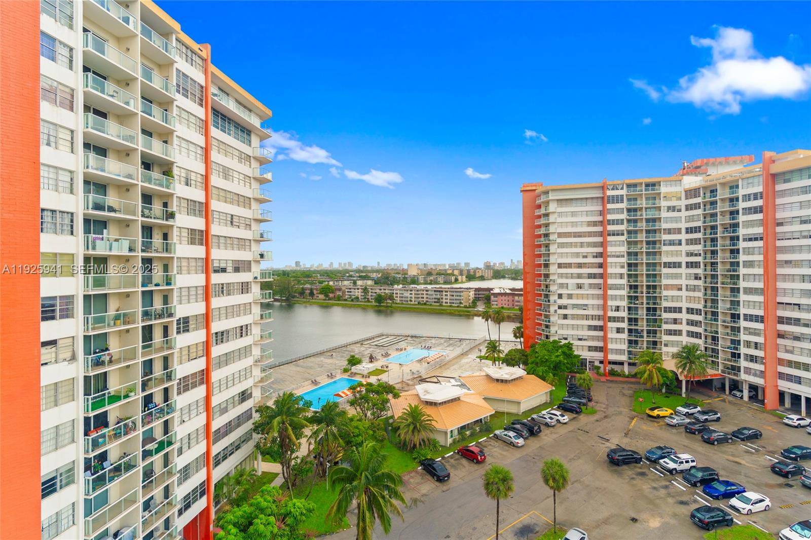 1301 NE Miami Gdns Dr #1025W Miami, FL 33179