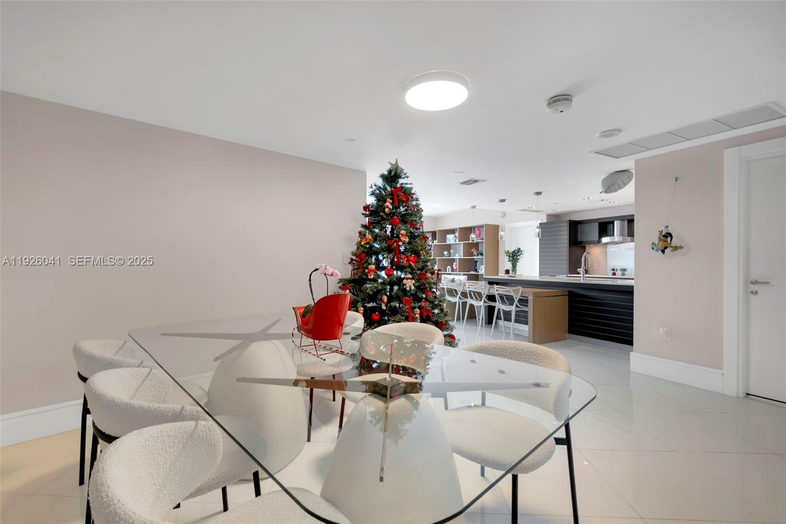 200 Biscayne Blvd Way #3108 Miami, FL 33131