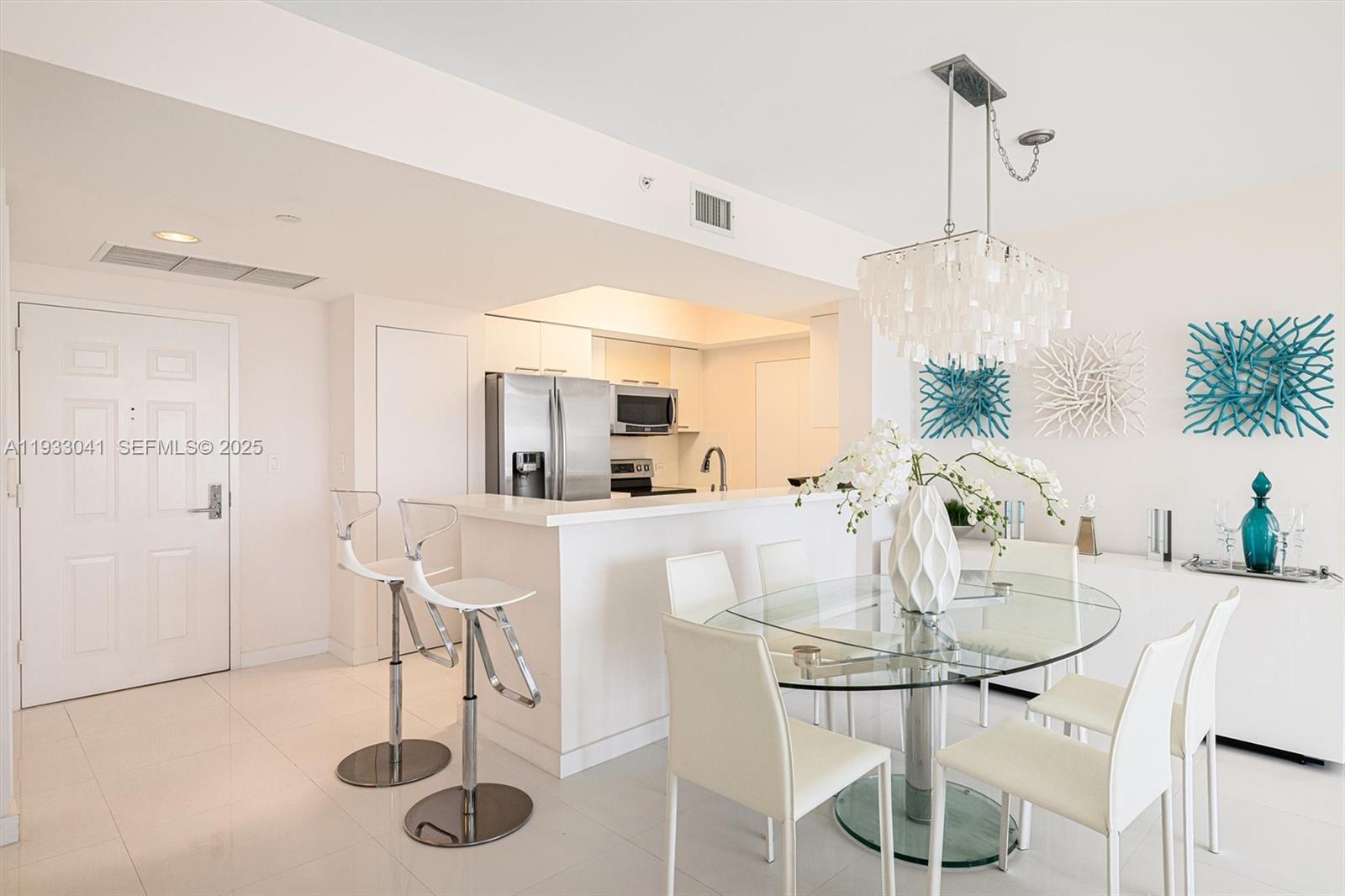 19501 W Country Clb Dr #2307 Aventura, FL 33180