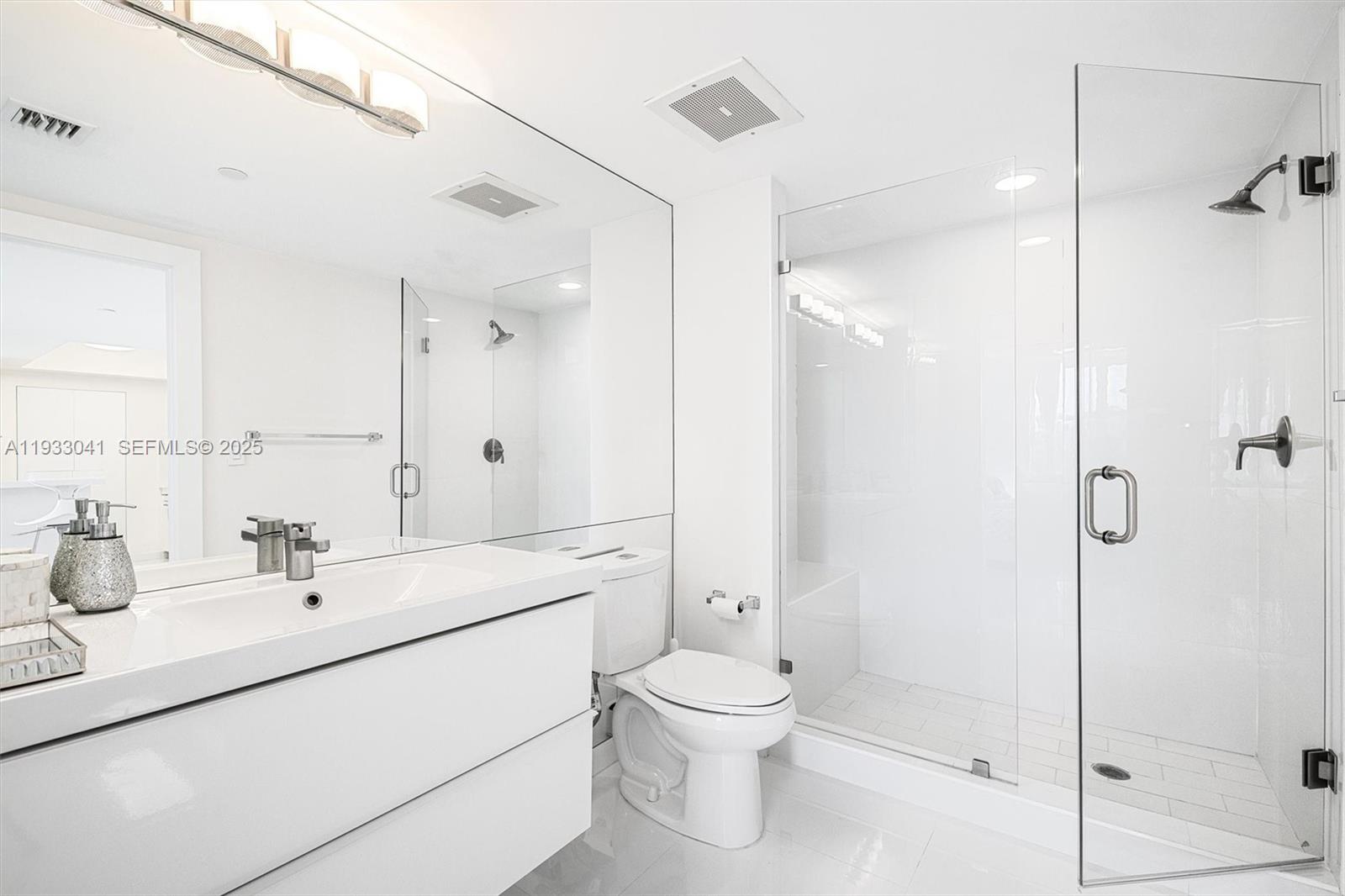 19501 W Country Clb Dr #2307 Aventura, FL 33180