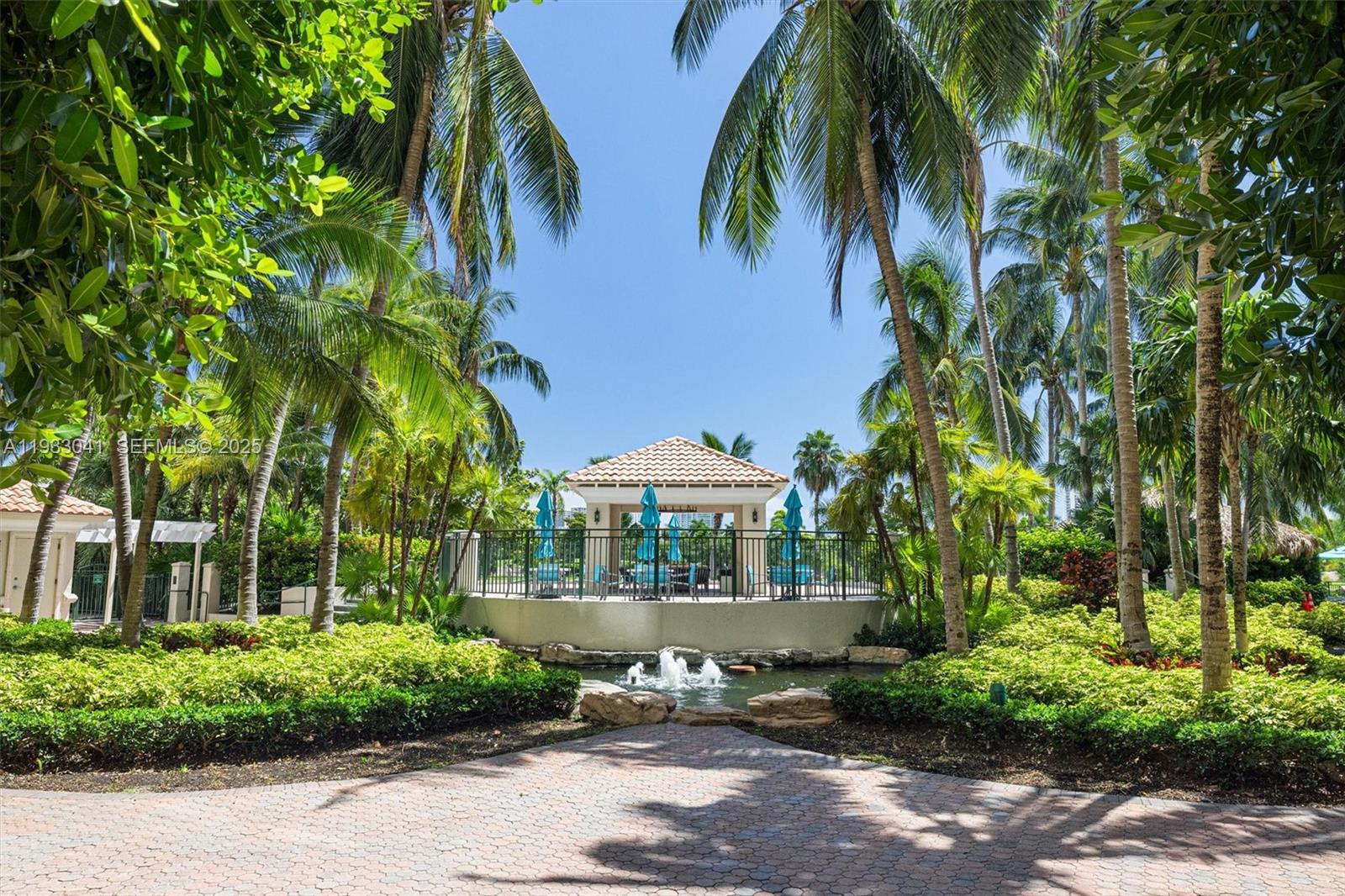 19501 W Country Clb Dr #2307 Aventura, FL 33180