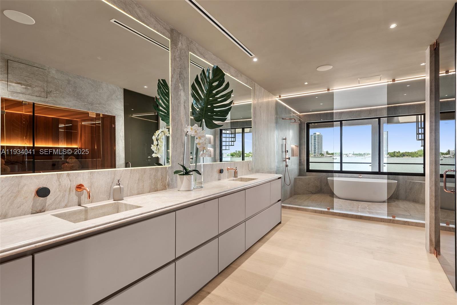 3209 NE 169th St North Miami Beach, FL 33160