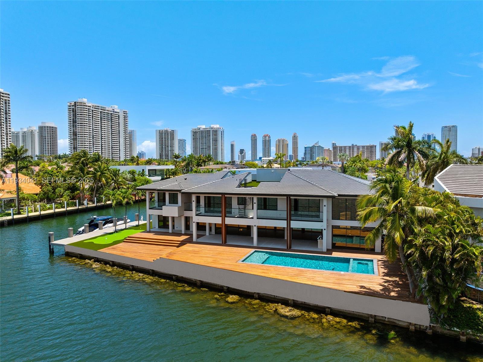 3209 NE 169th St North Miami Beach, FL 33160