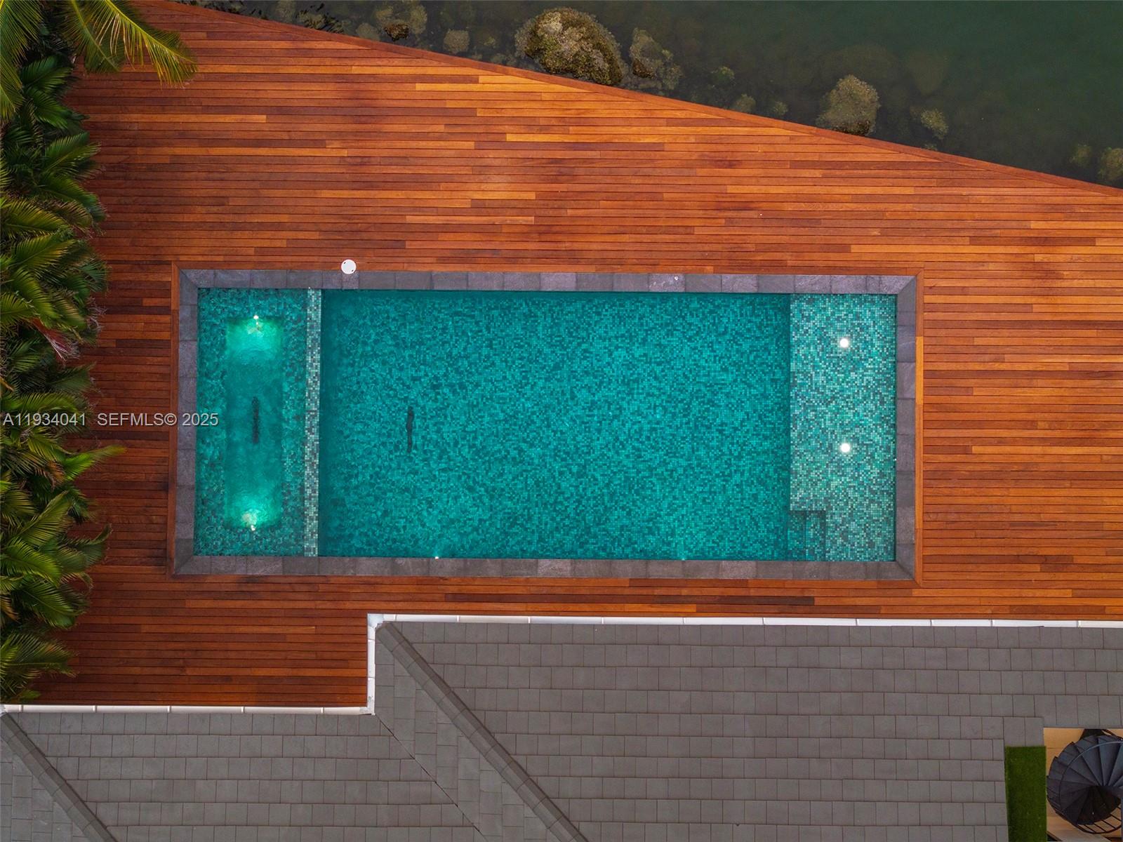 3209 NE 169th St North Miami Beach, FL 33160