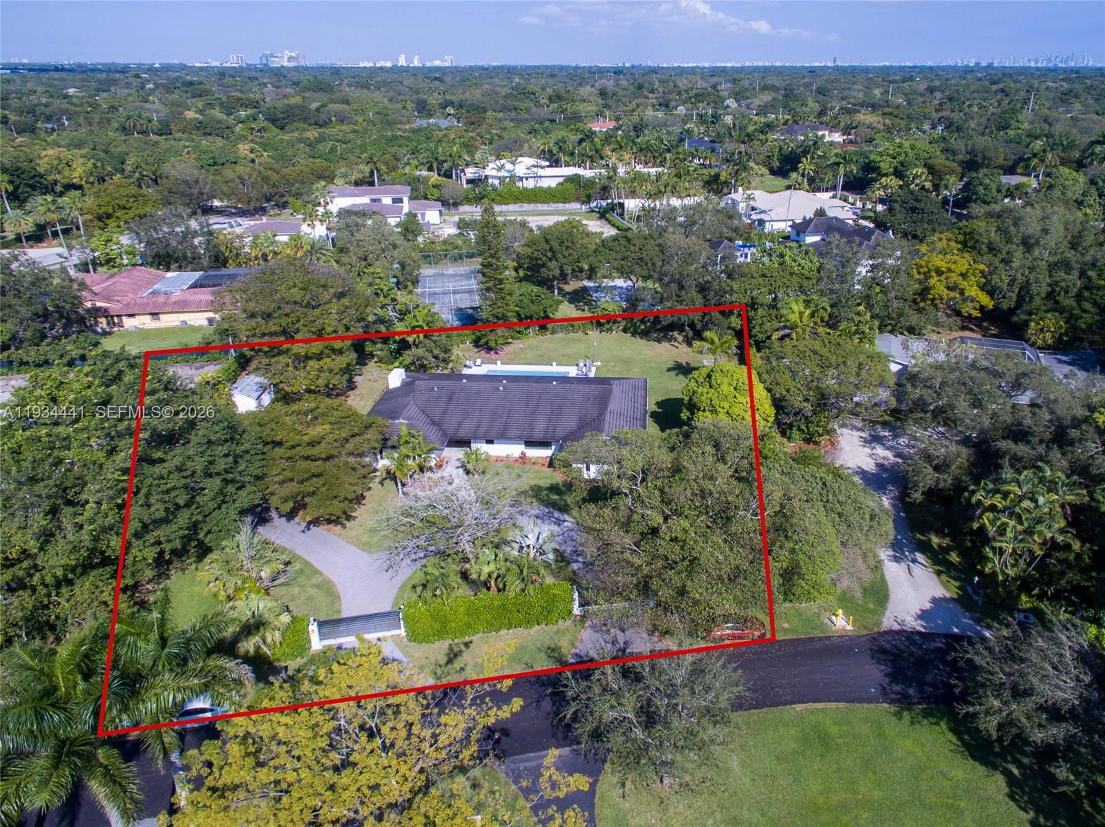 6875 N Cartee Rd Palmetto Bay, FL 33158