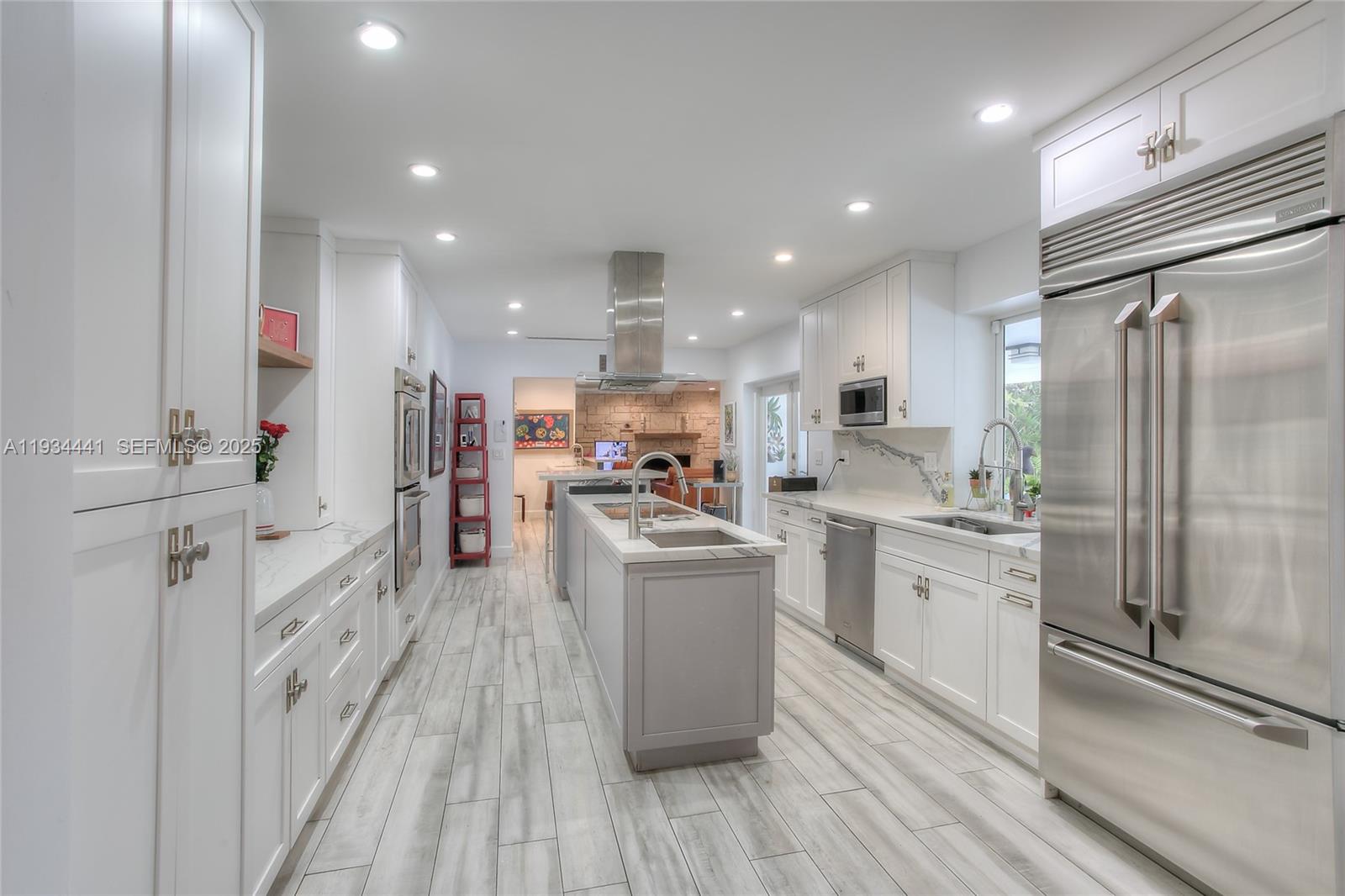 6875 N Cartee Rd Palmetto Bay, FL 33158