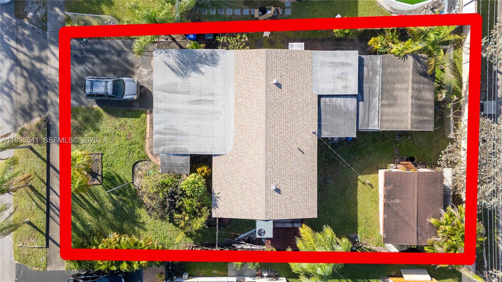 6811 Thomas St Hollywood, FL 33024