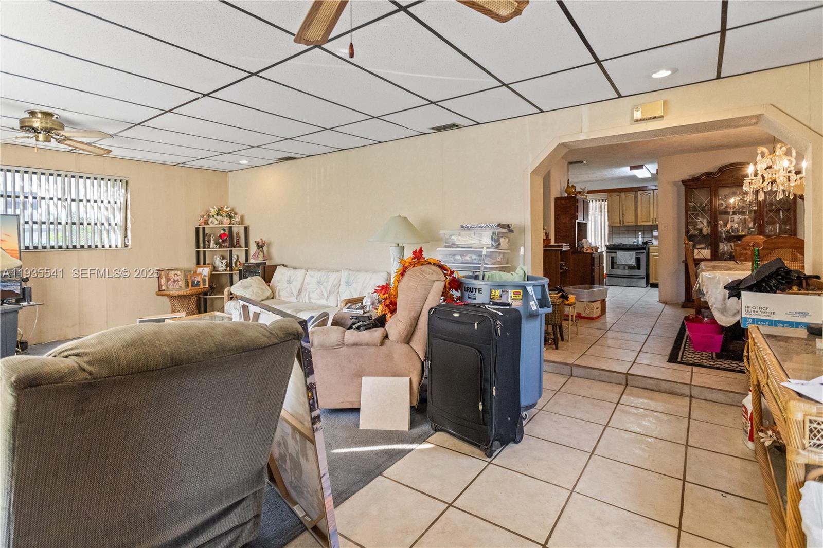 6811 Thomas St Hollywood, FL 33024