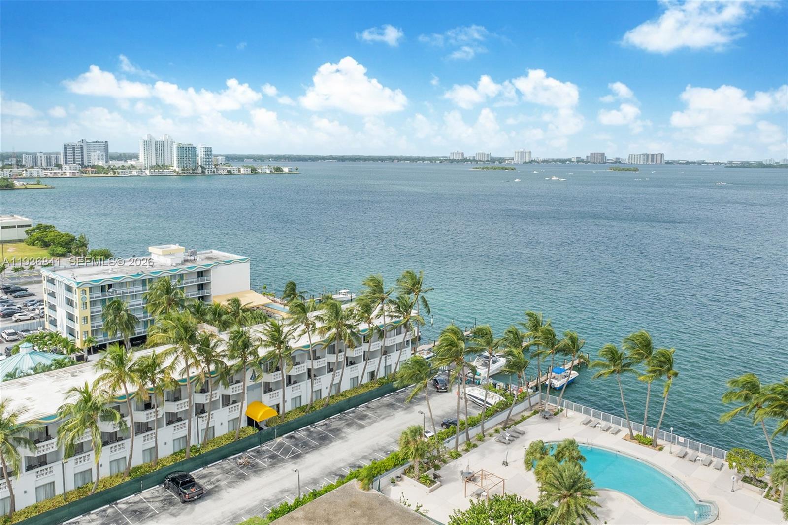 1865 79th St Cswy #15N North Bay Village, FL 33141