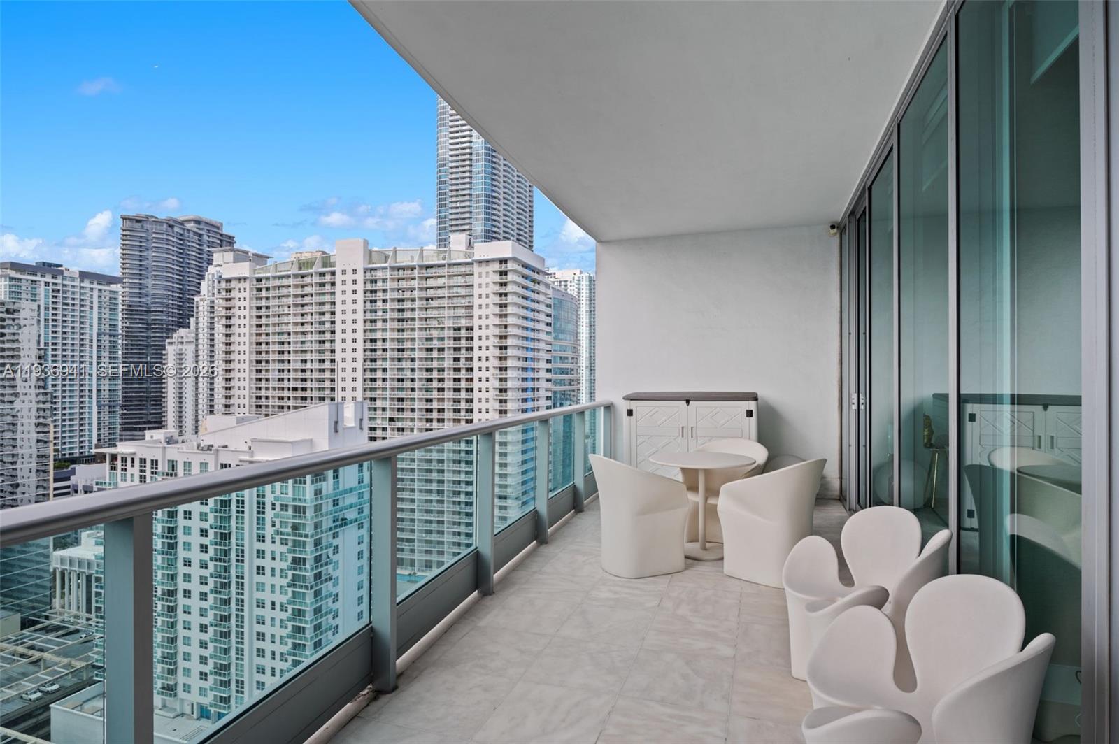 image Jade at Brickell Bay22