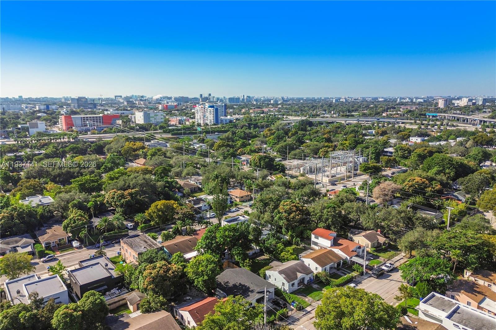 254 NW 43rd St Miami, FL 33127