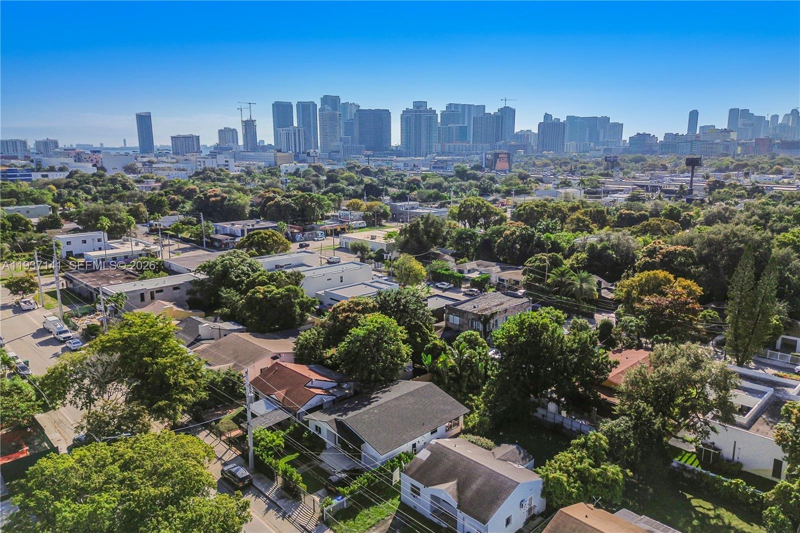 254 NW 43rd St Miami, FL 33127