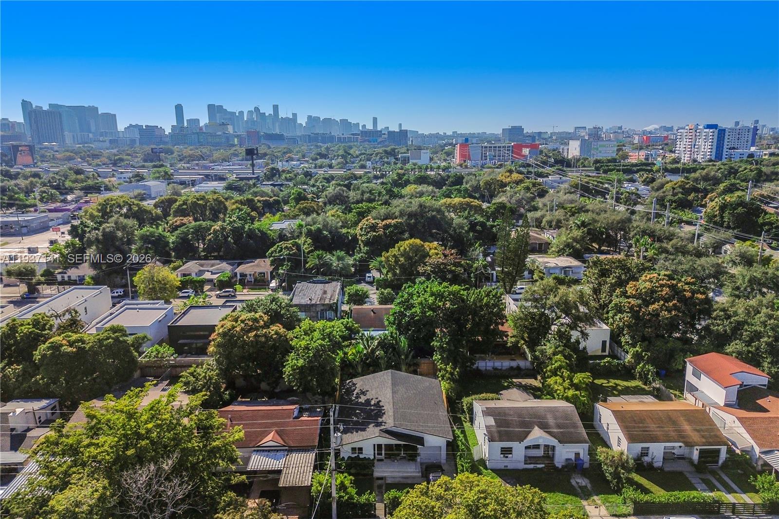 254 NW 43rd St Miami, FL 33127