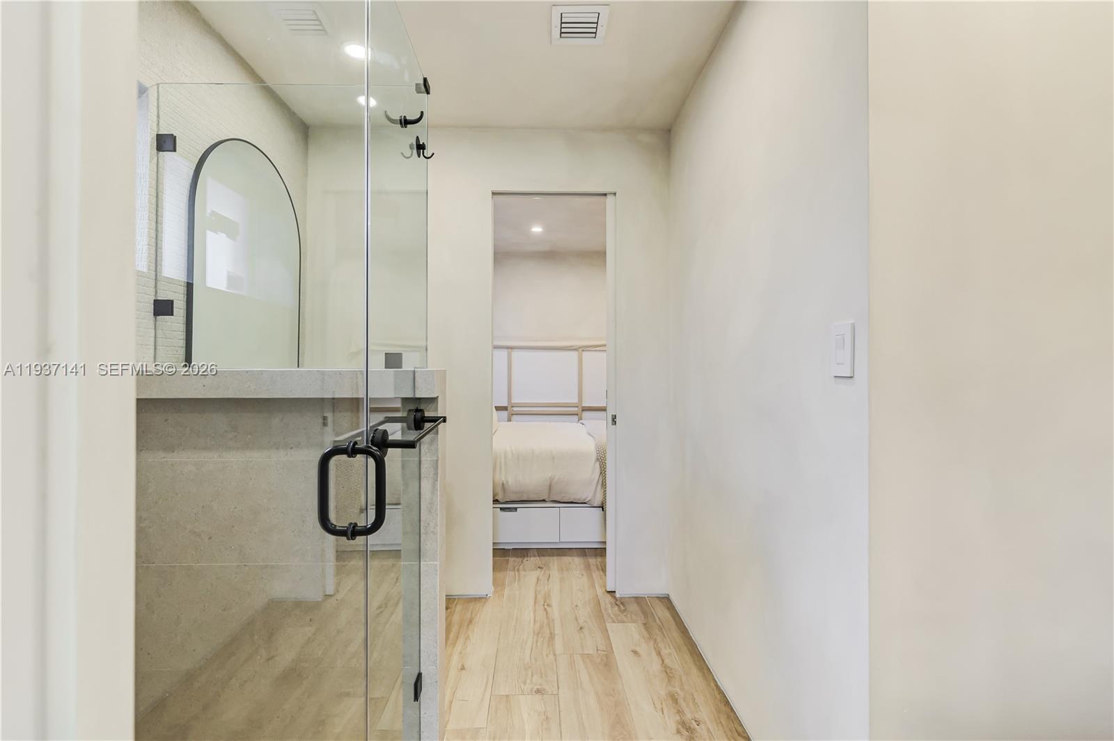 254 NW 43rd St Miami, FL 33127