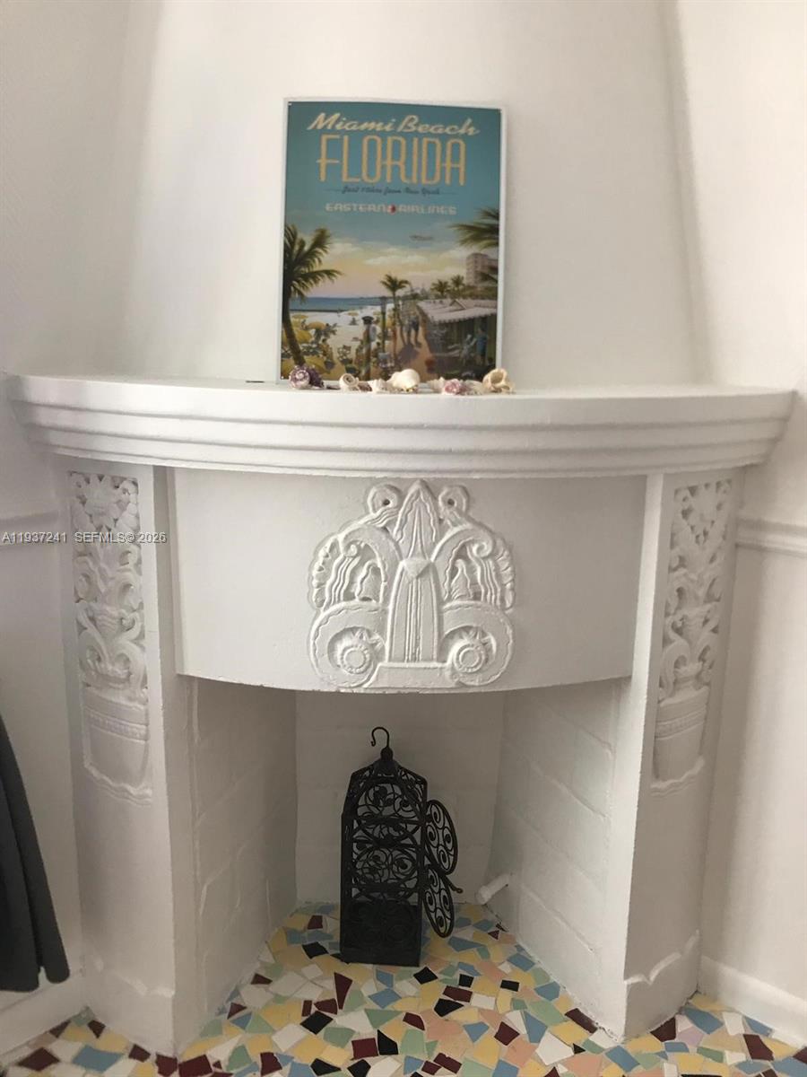 610 8th St #204 Miami Beach, FL 33139