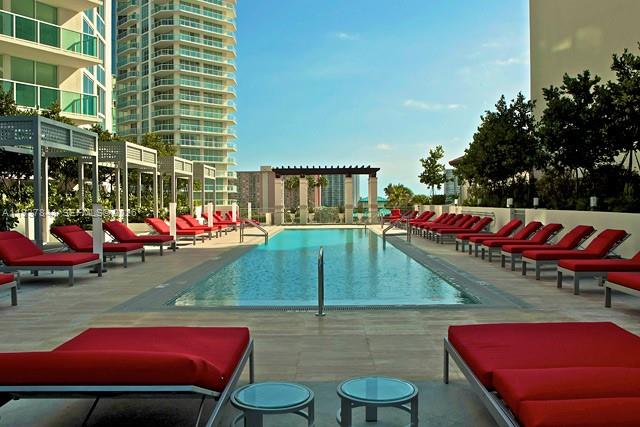 image St Tropez Sunny Isles30