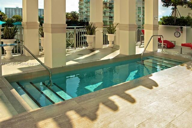image St Tropez Sunny Isles31