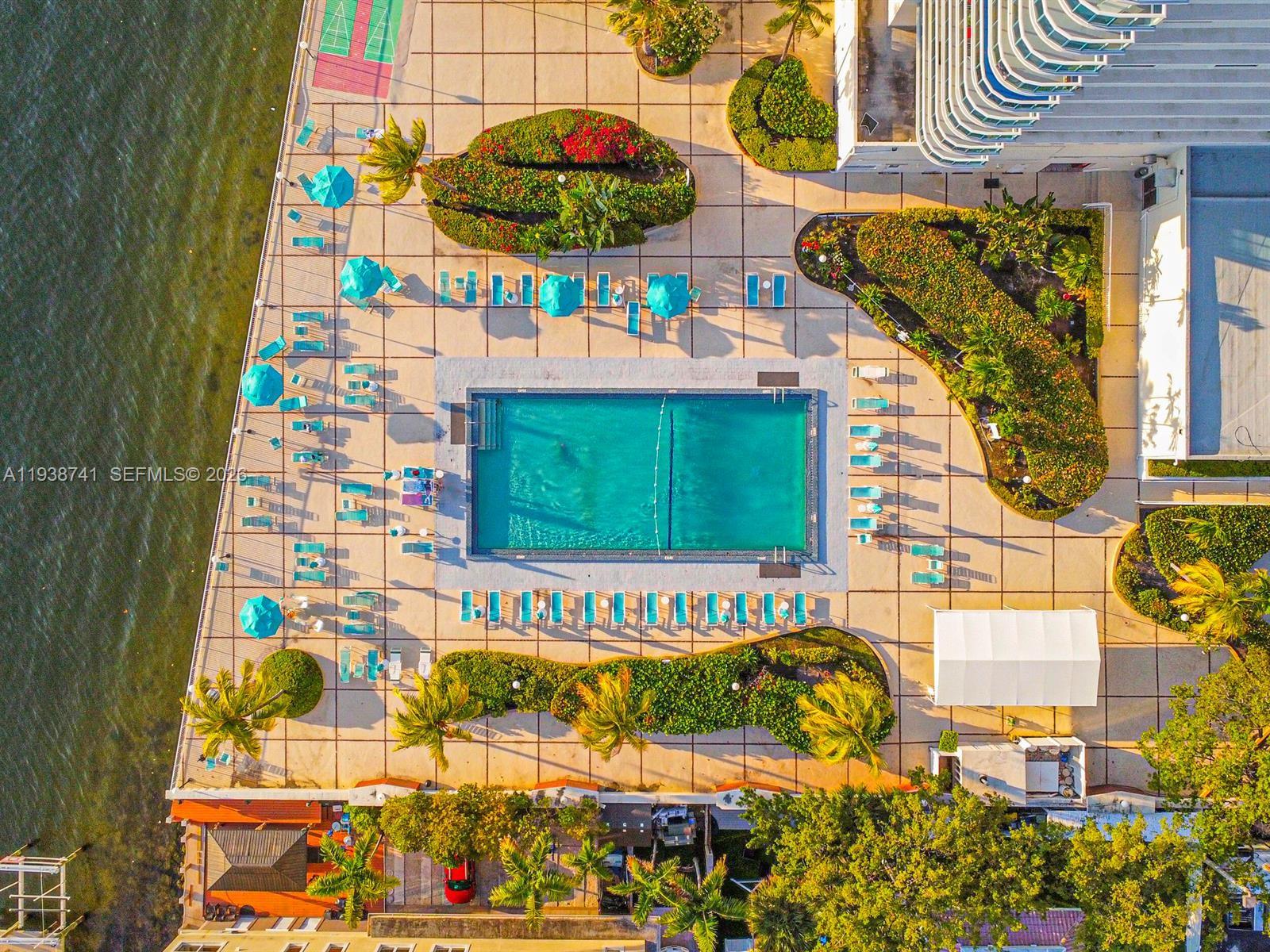 3800 S Ocean Dr #817,Hollywood, FL 33019