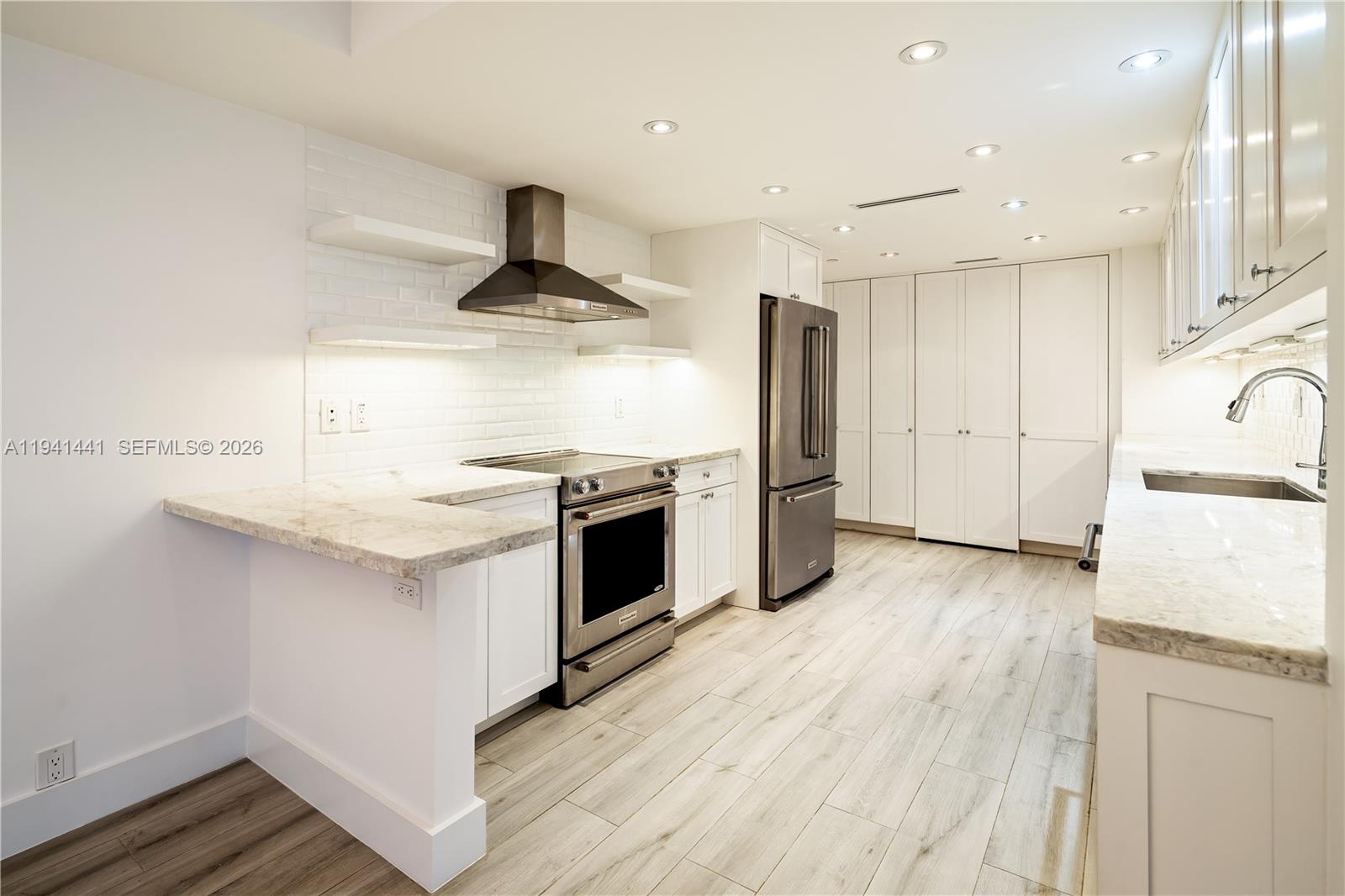 image Towers of Key Biscayne6